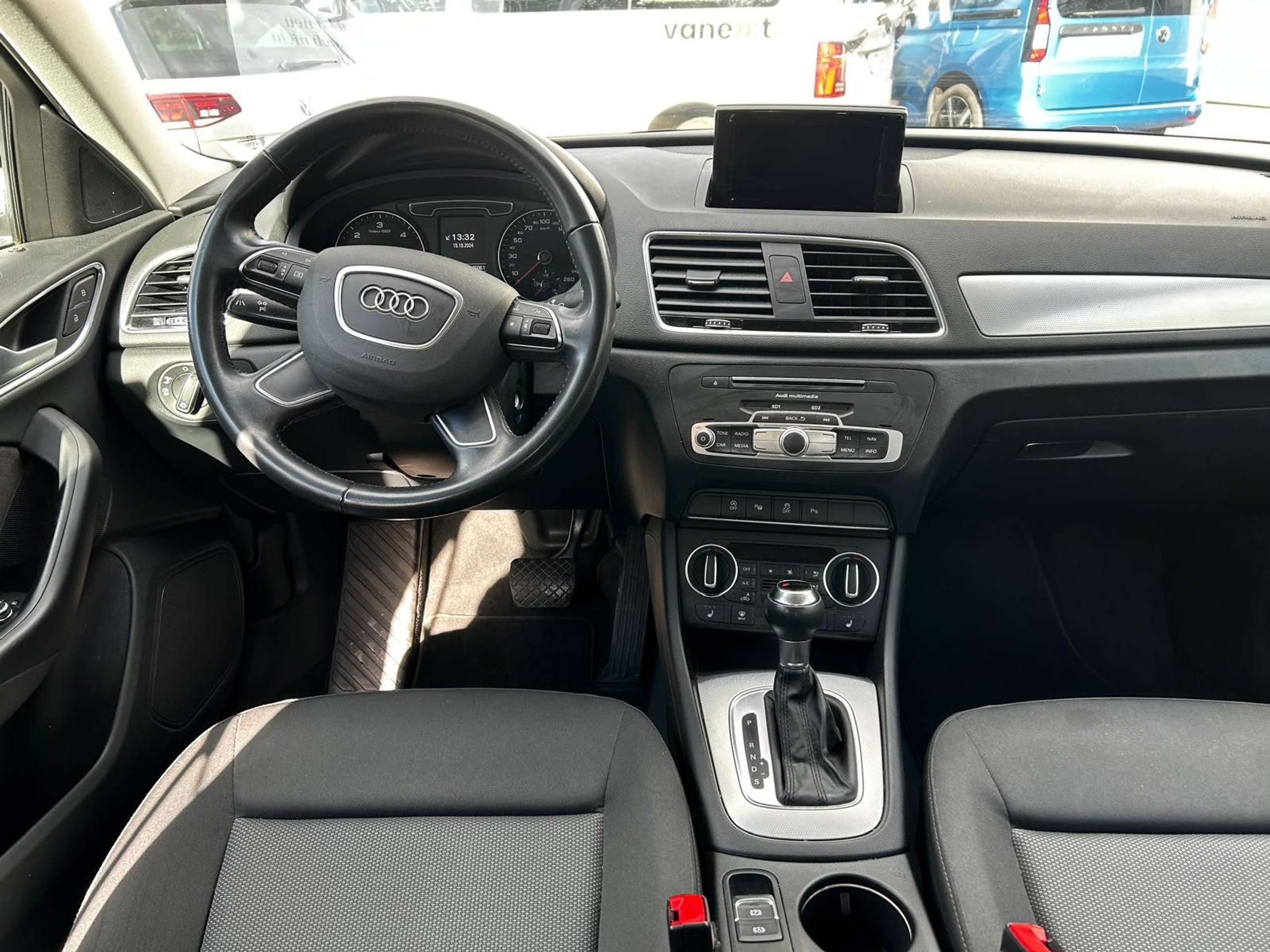 Audi - Q3