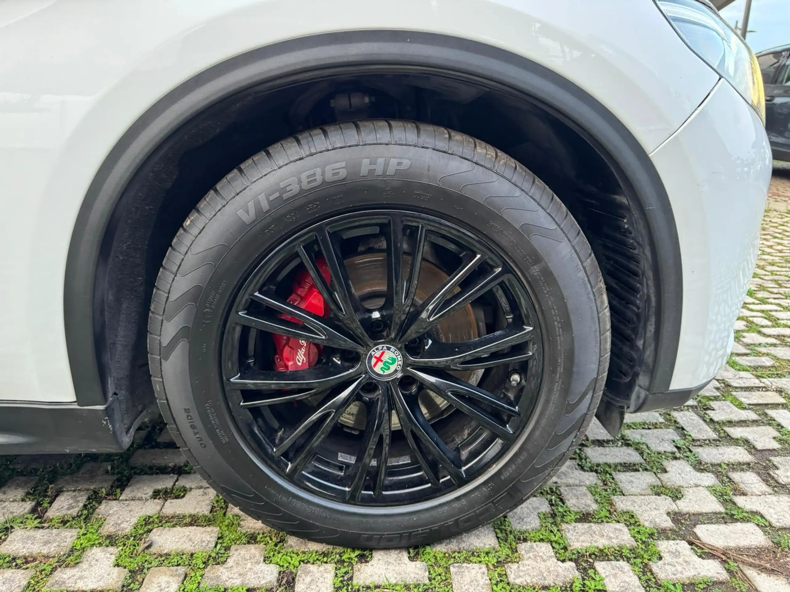 Alfa Romeo - Stelvio