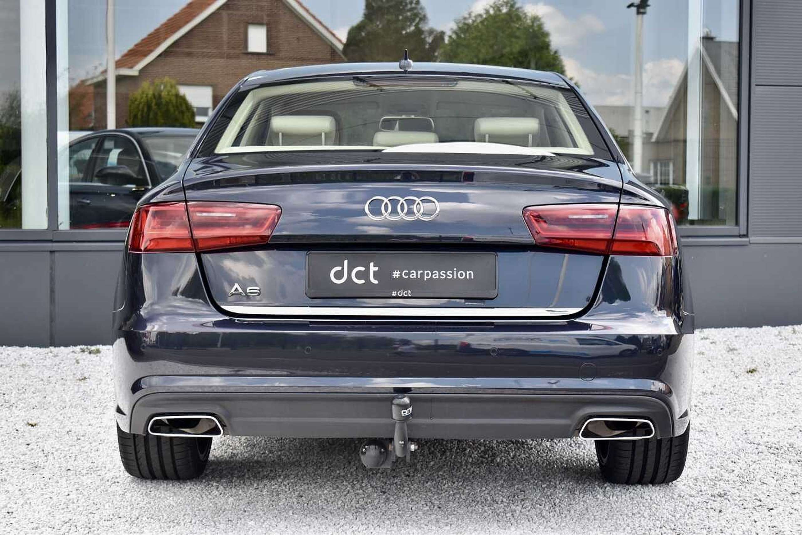 Audi - A6