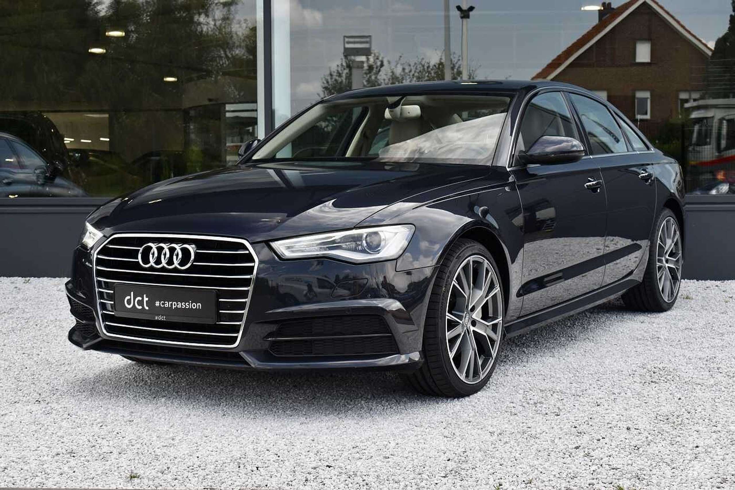 Audi - A6