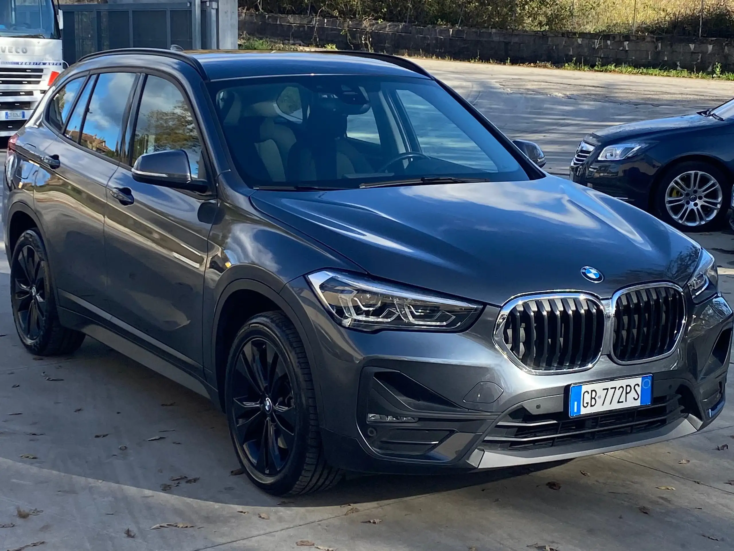 BMW - X1