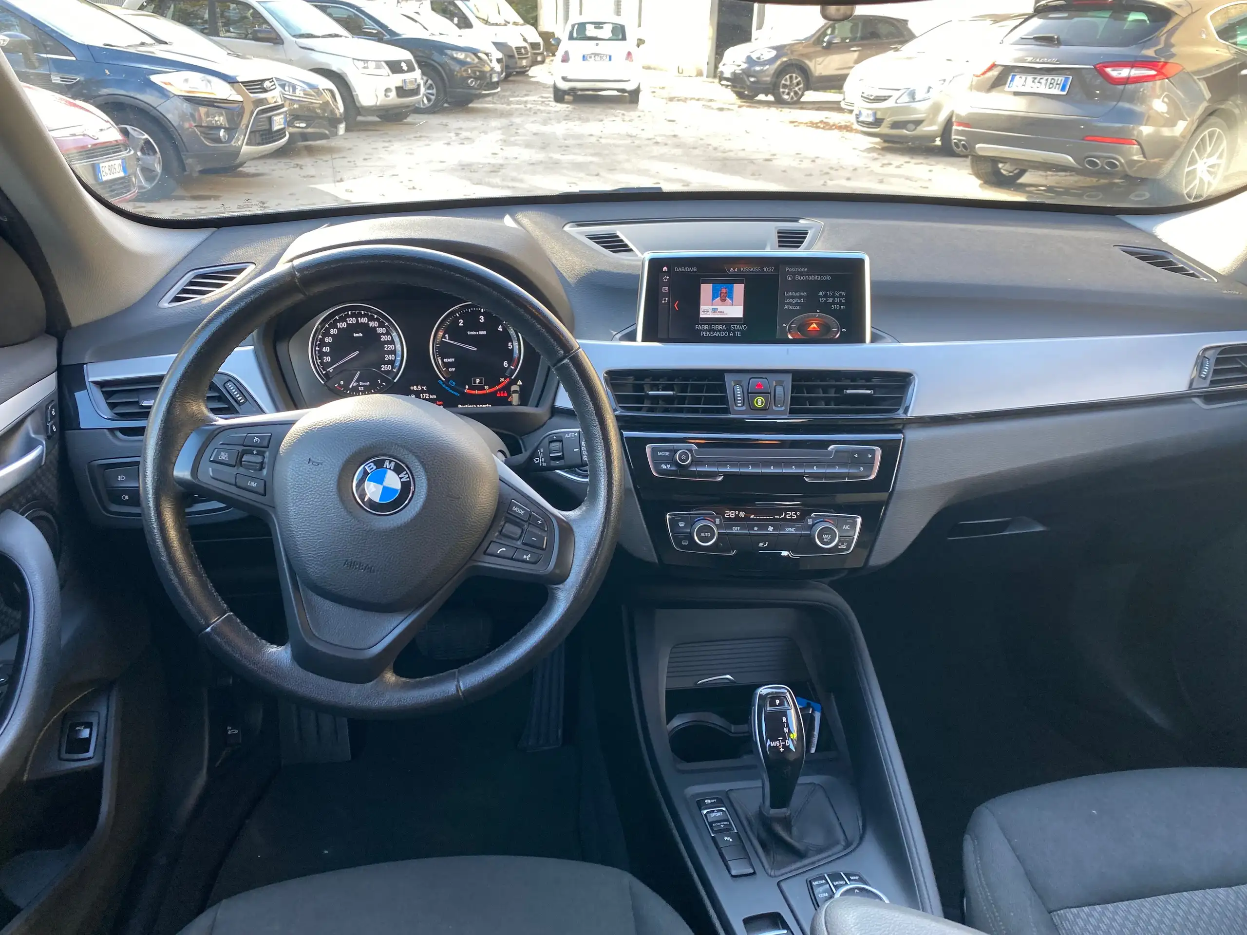 BMW - X1