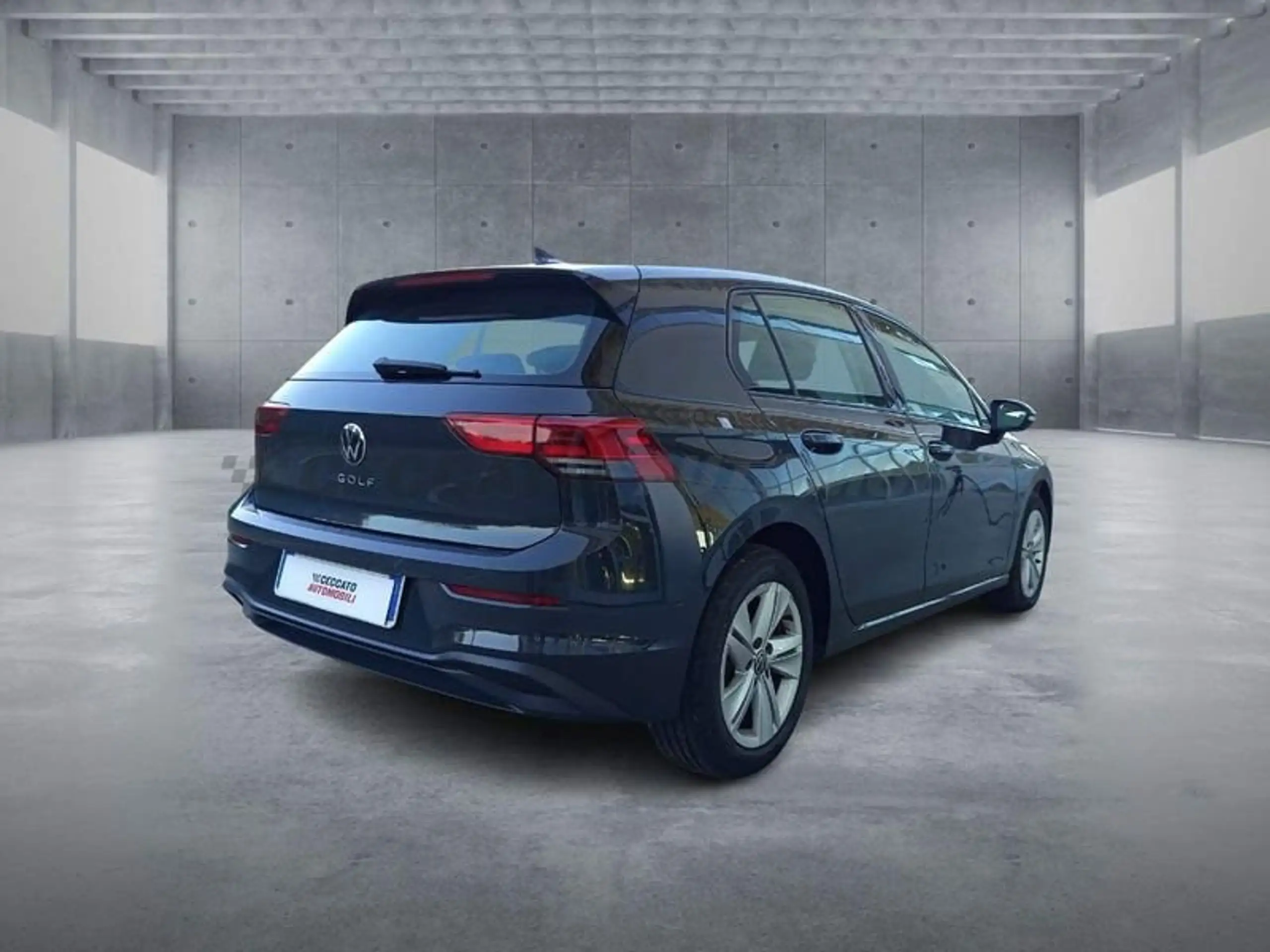 Volkswagen - Golf