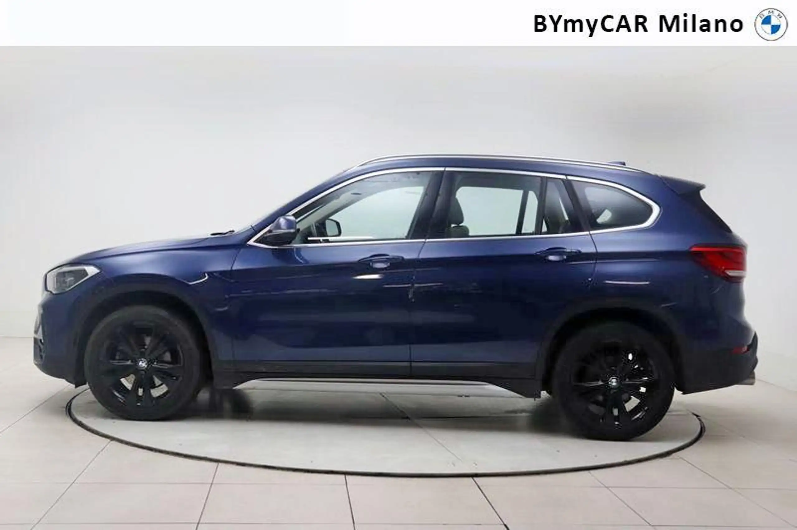 BMW - X1