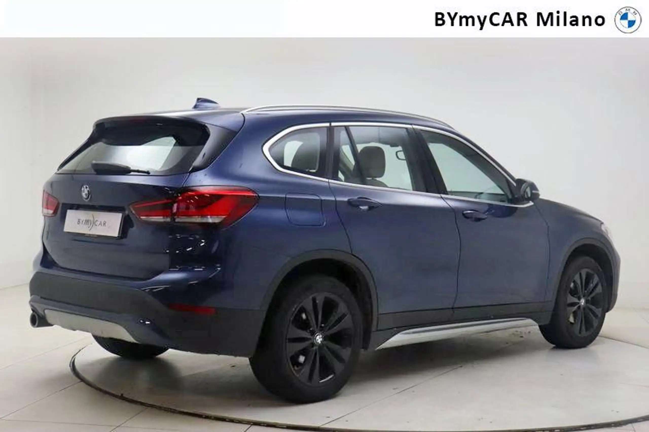 BMW - X1