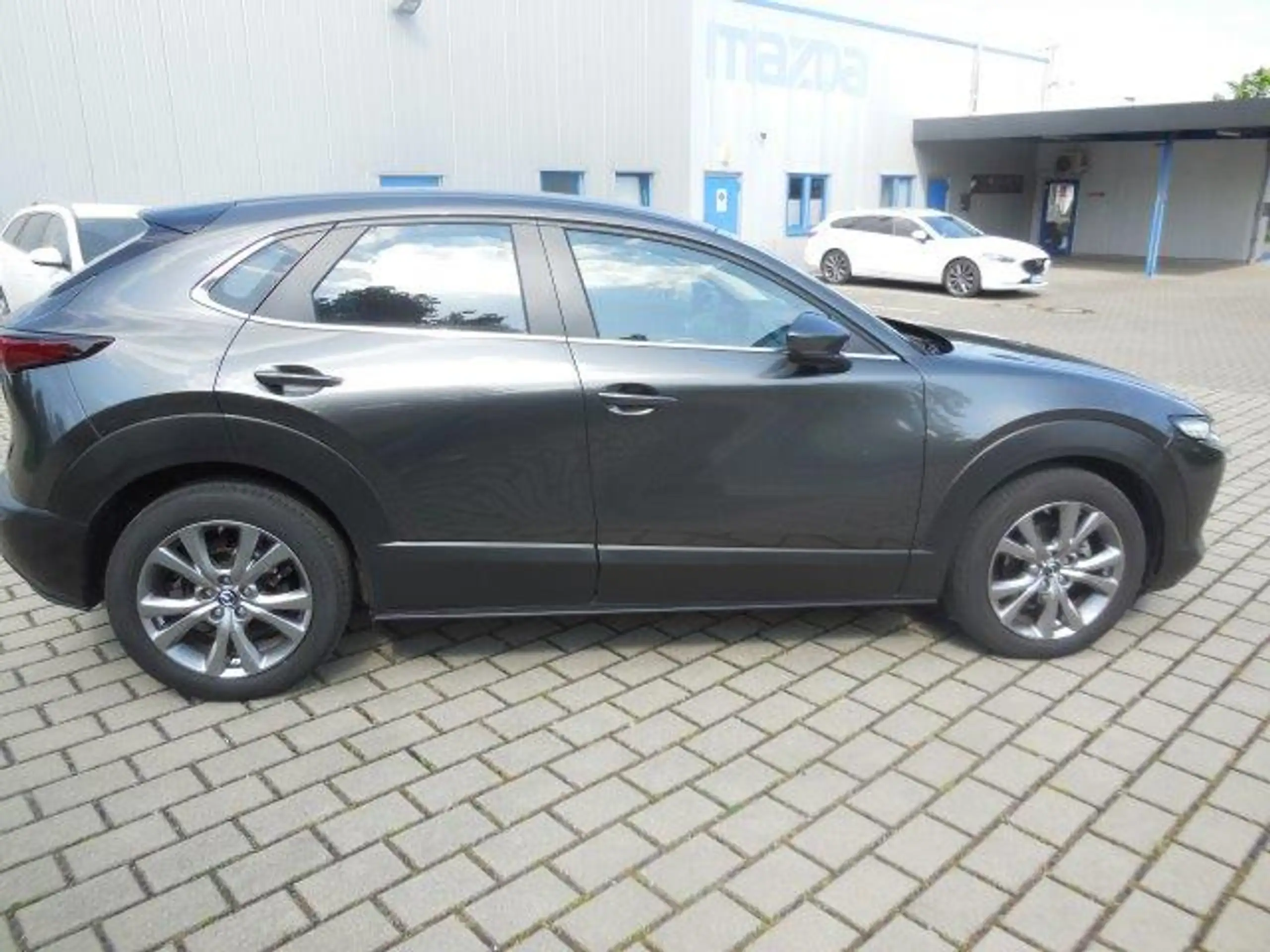 Mazda - CX-30