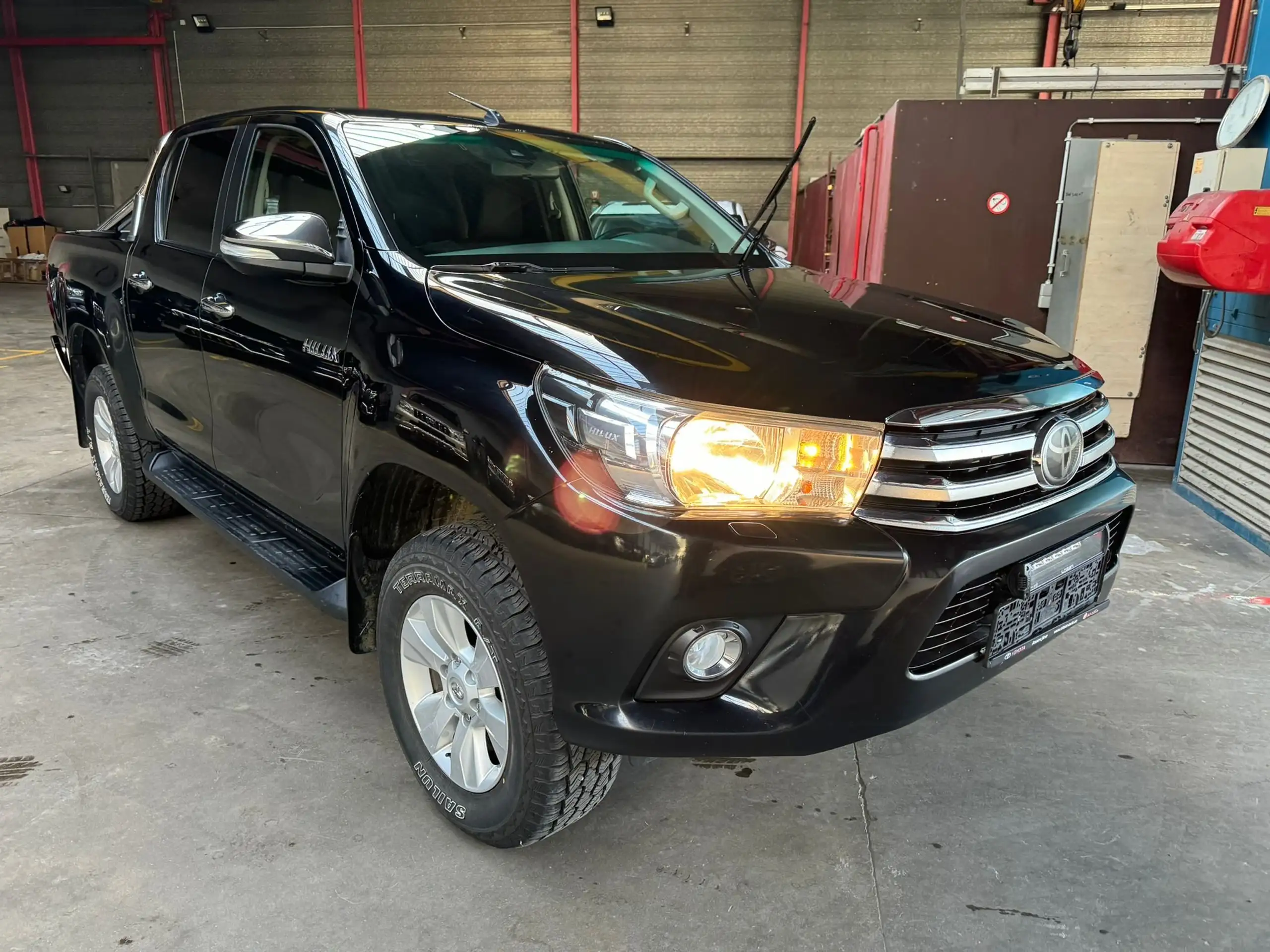 Toyota - Hilux