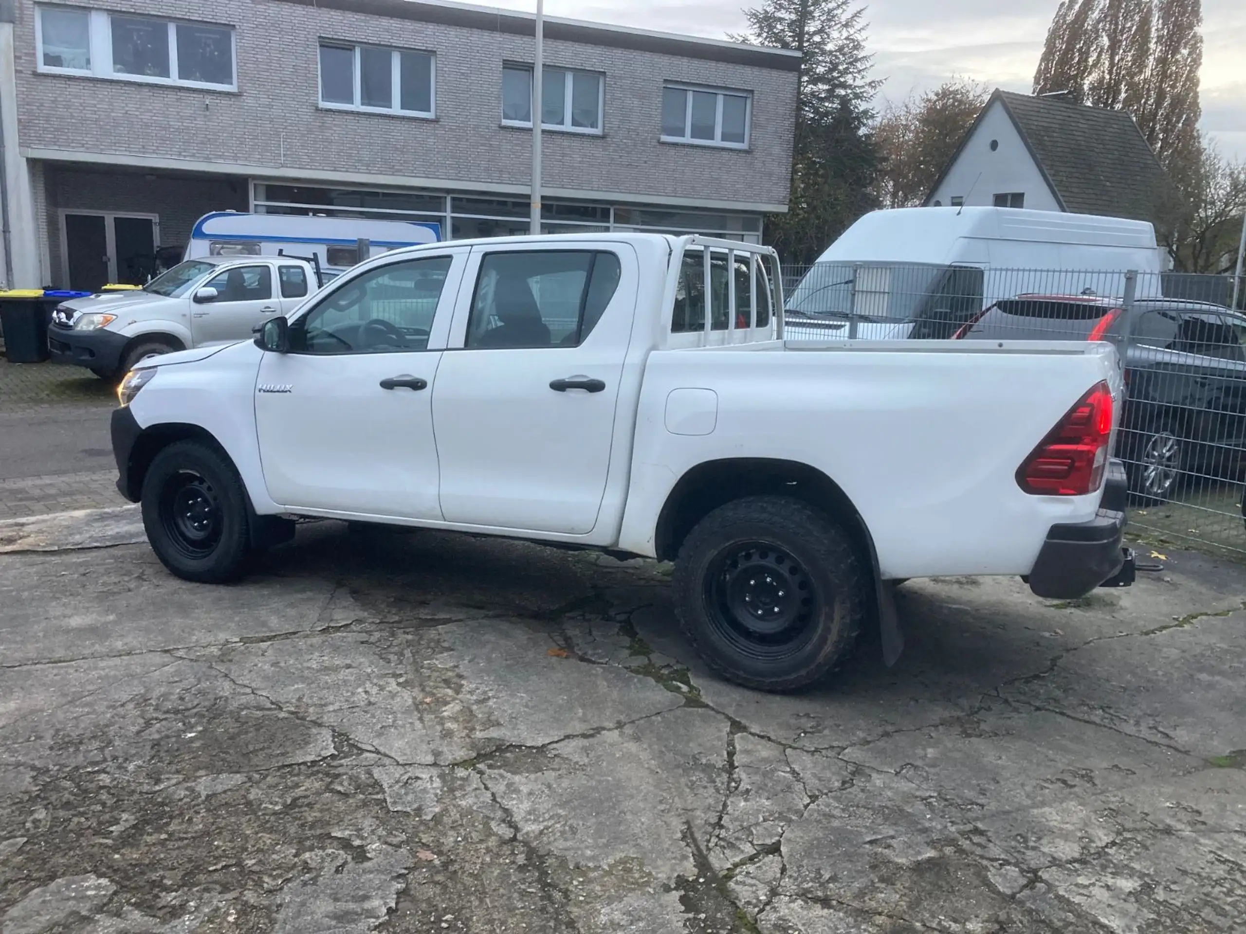 Toyota - Hilux