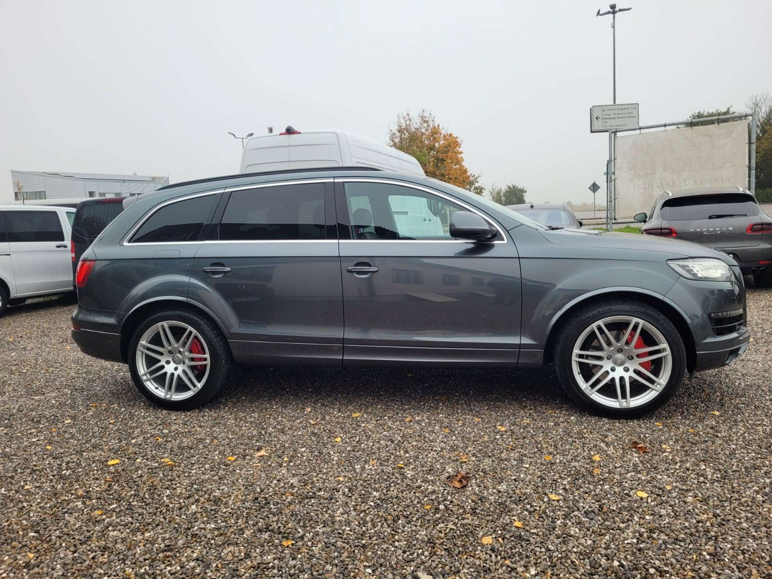 Audi - Q7