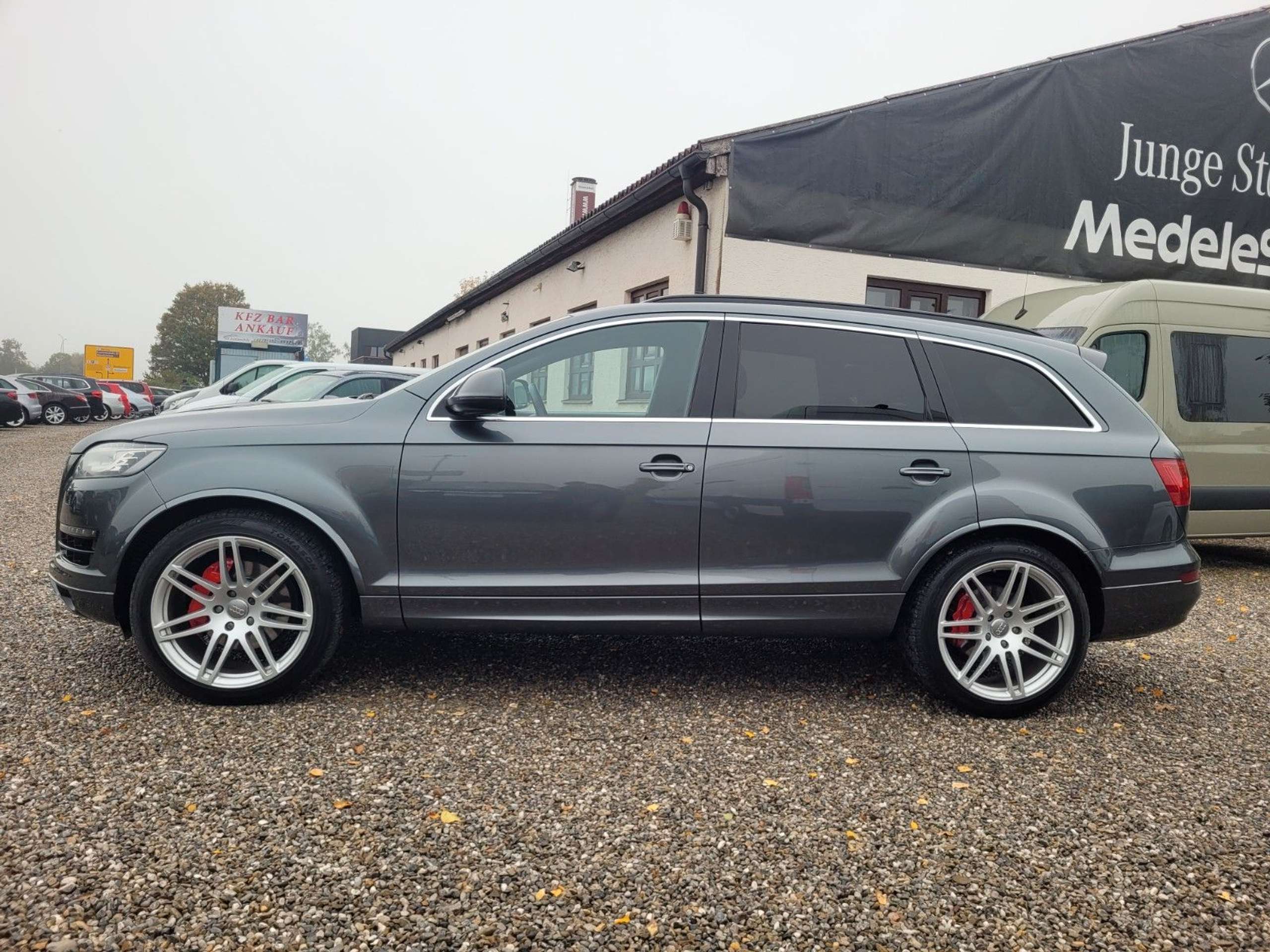 Audi - Q7