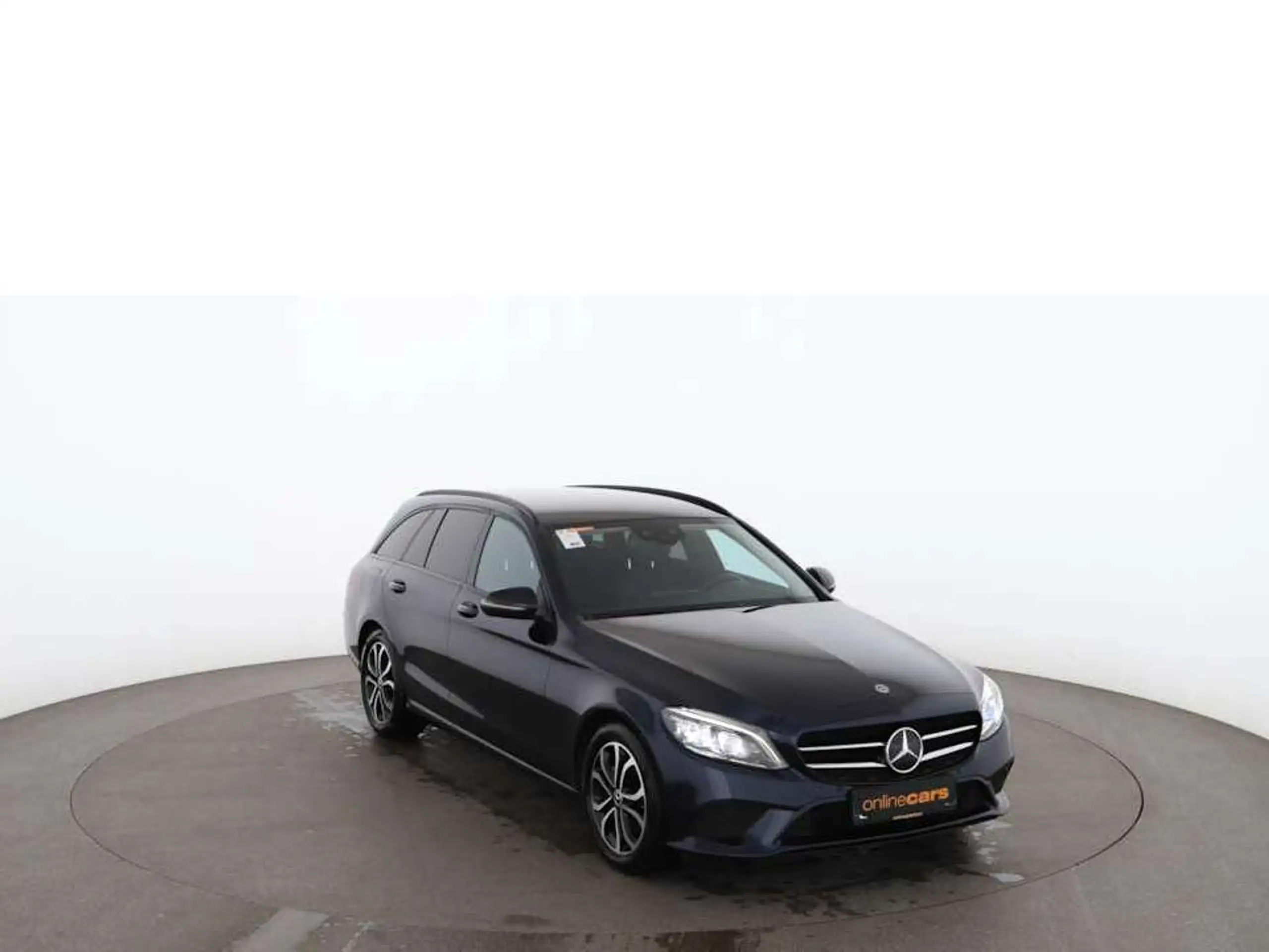 Mercedes-Benz - C 220