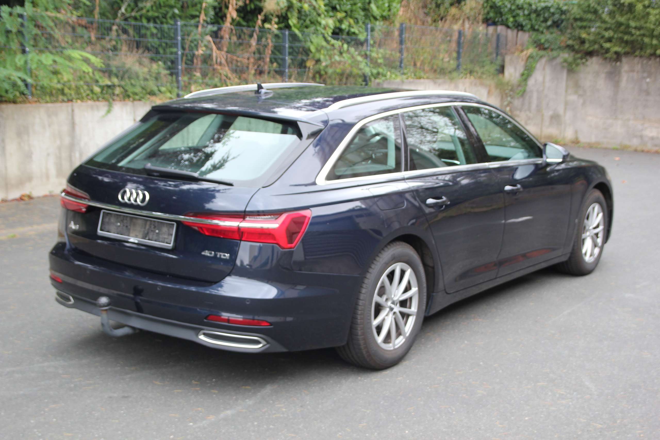 Audi - A6