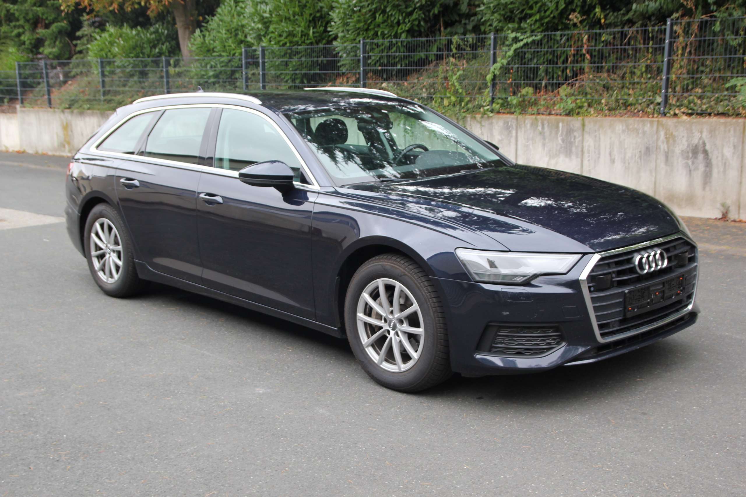 Audi - A6