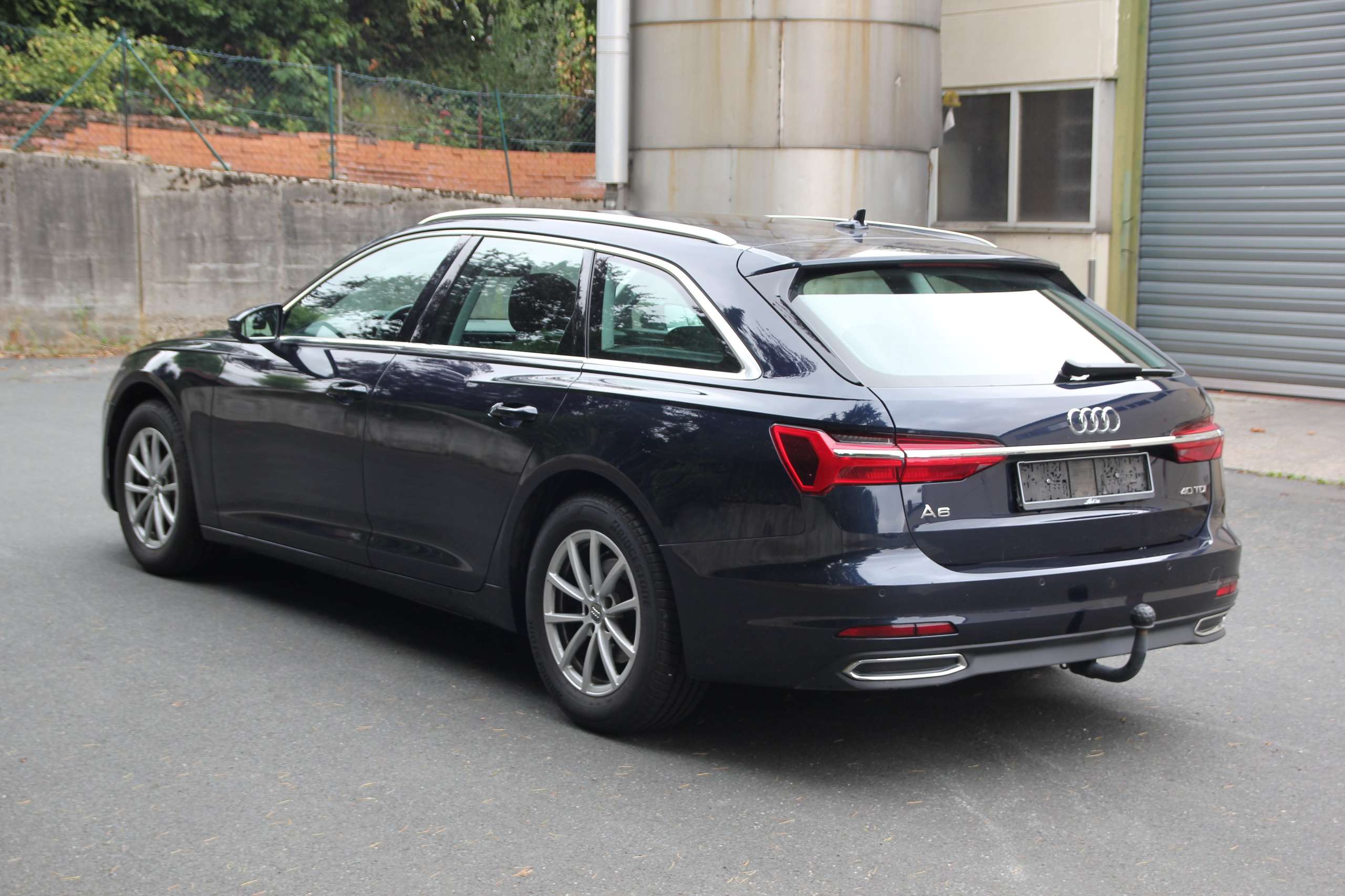 Audi - A6