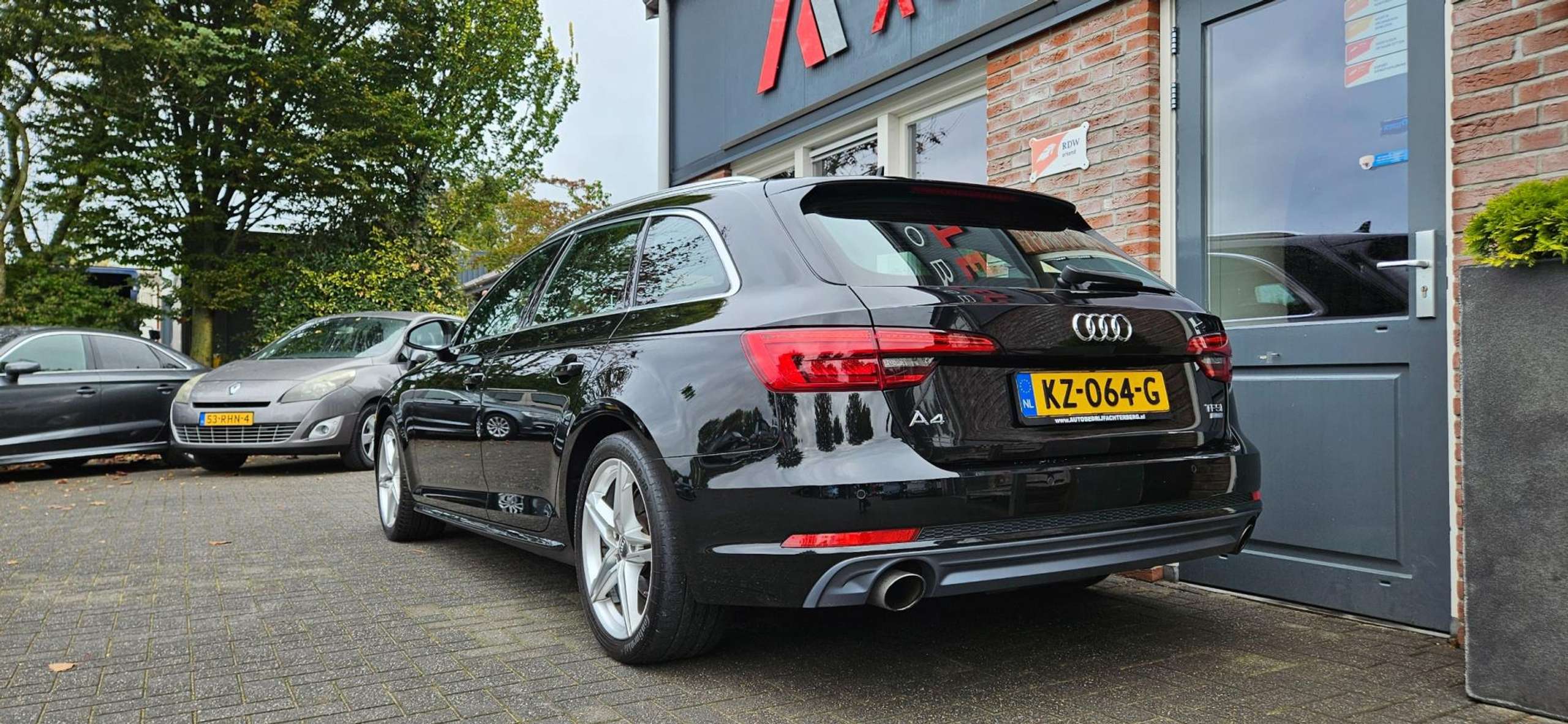 Audi - A4