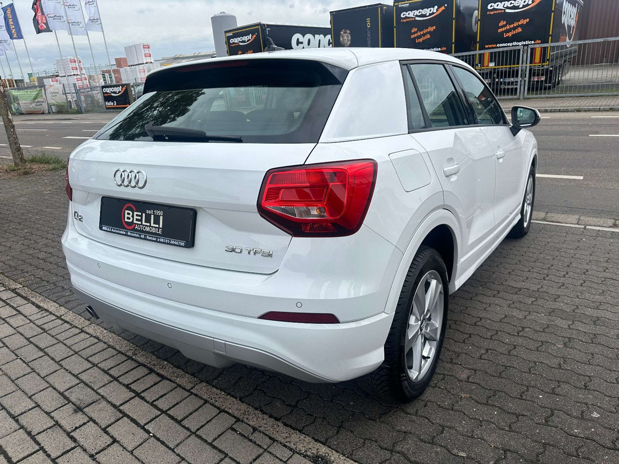 Audi - Q2