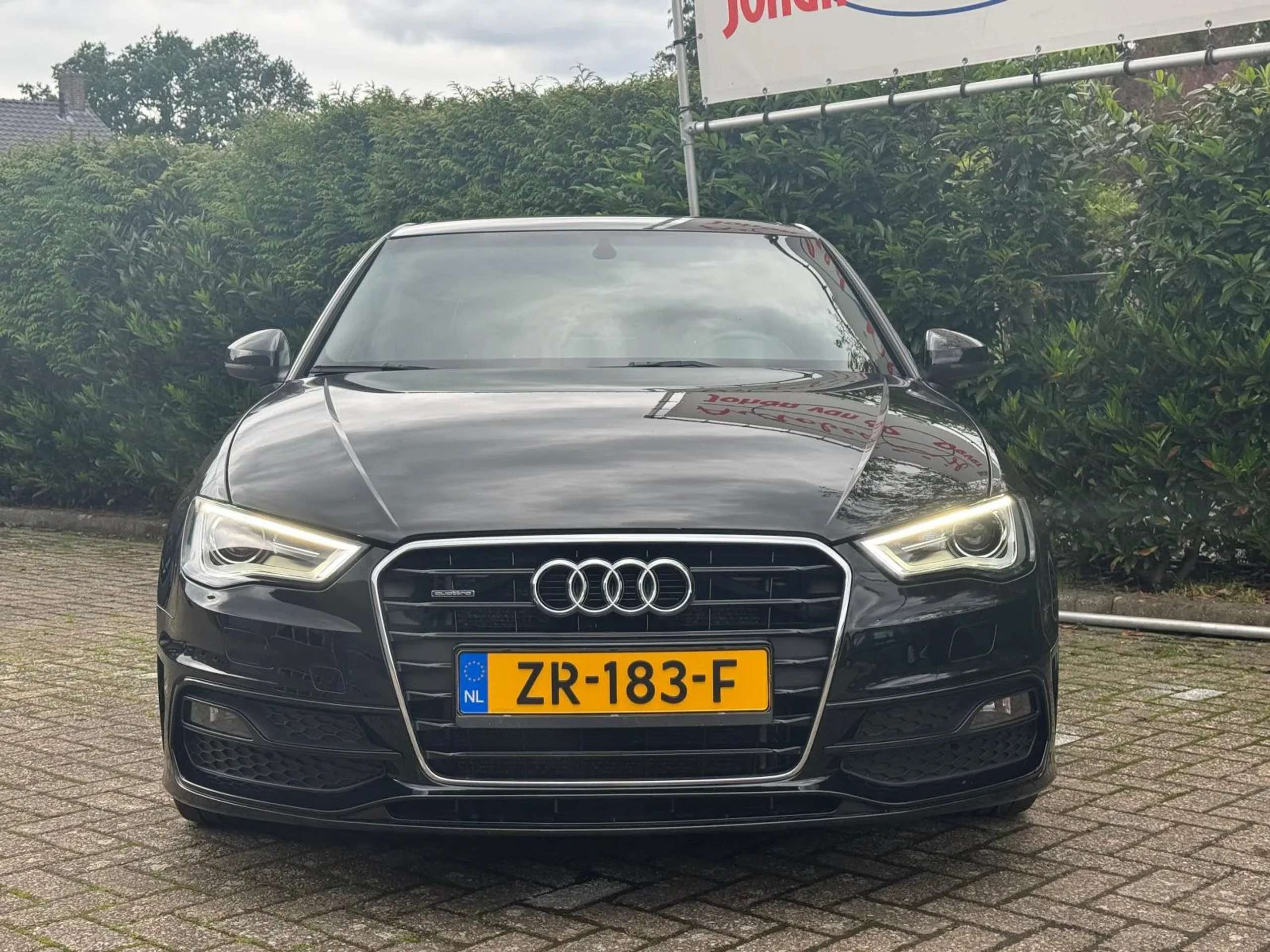 Audi - A3