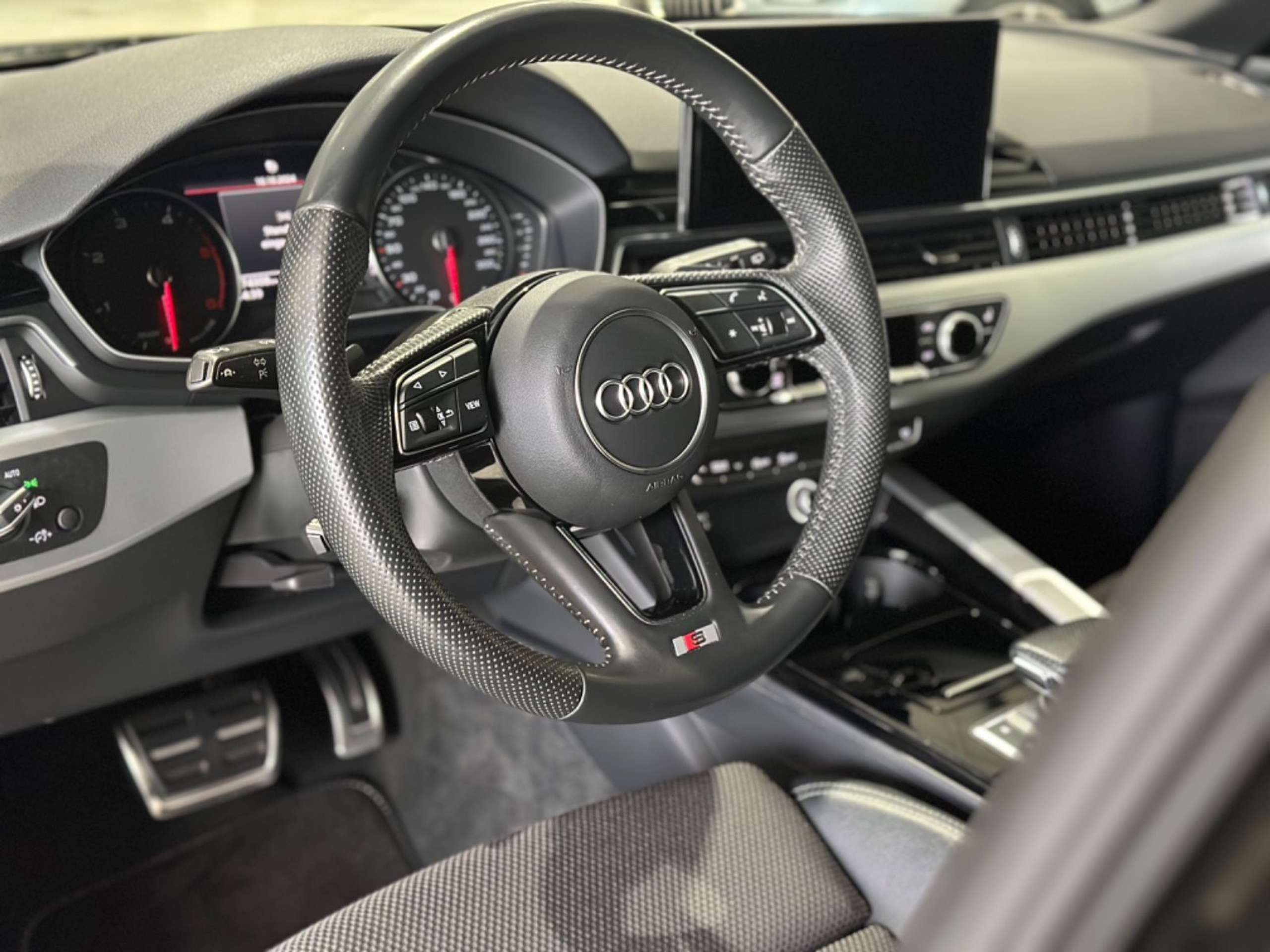 Audi - A4