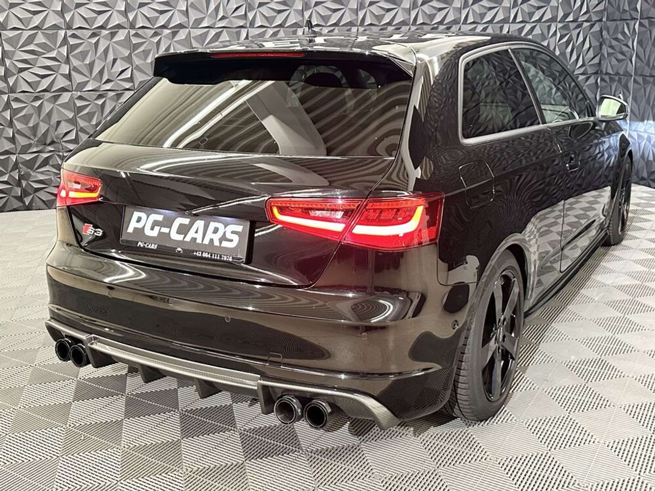 Audi - S3