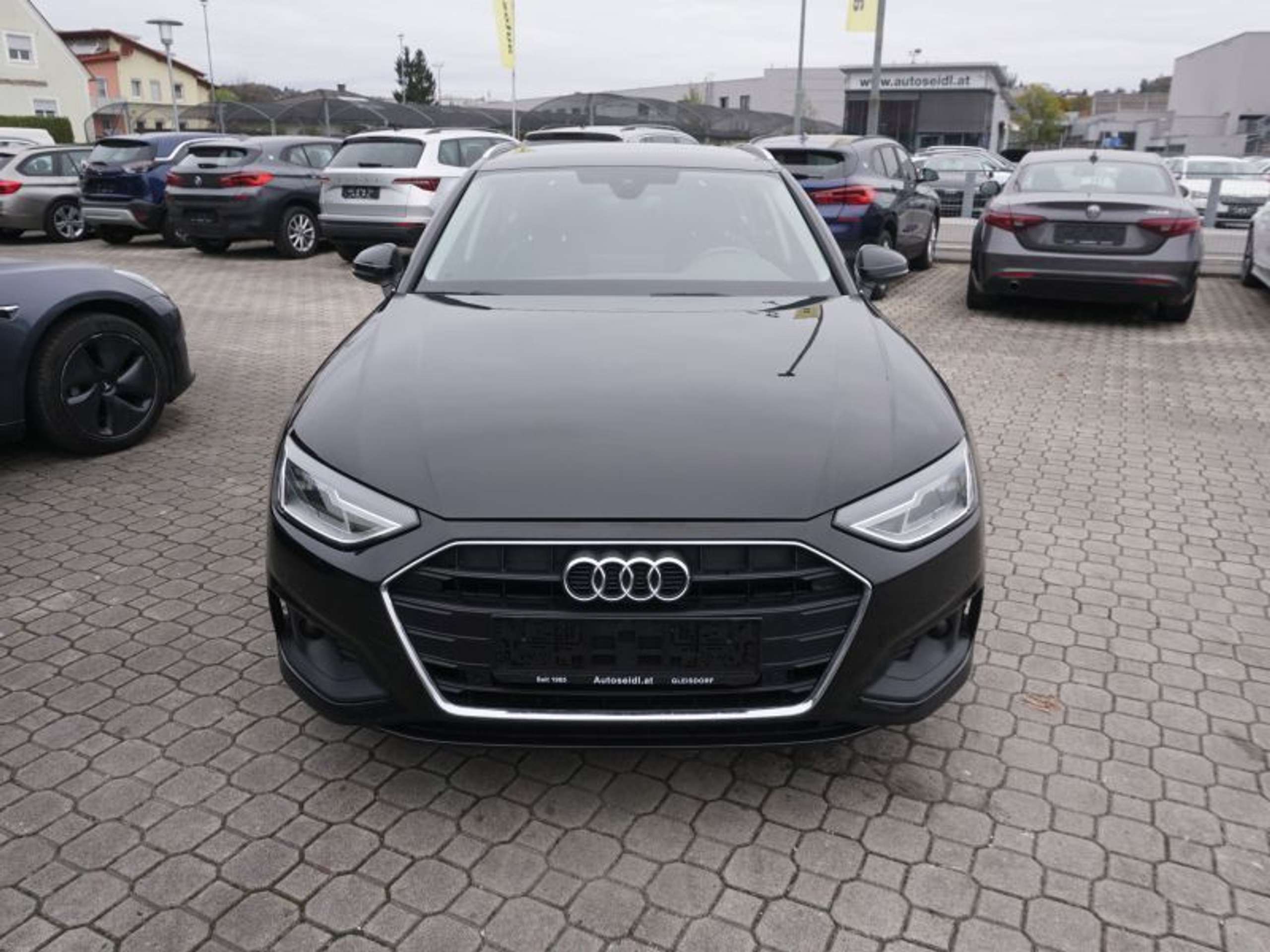 Audi - A4