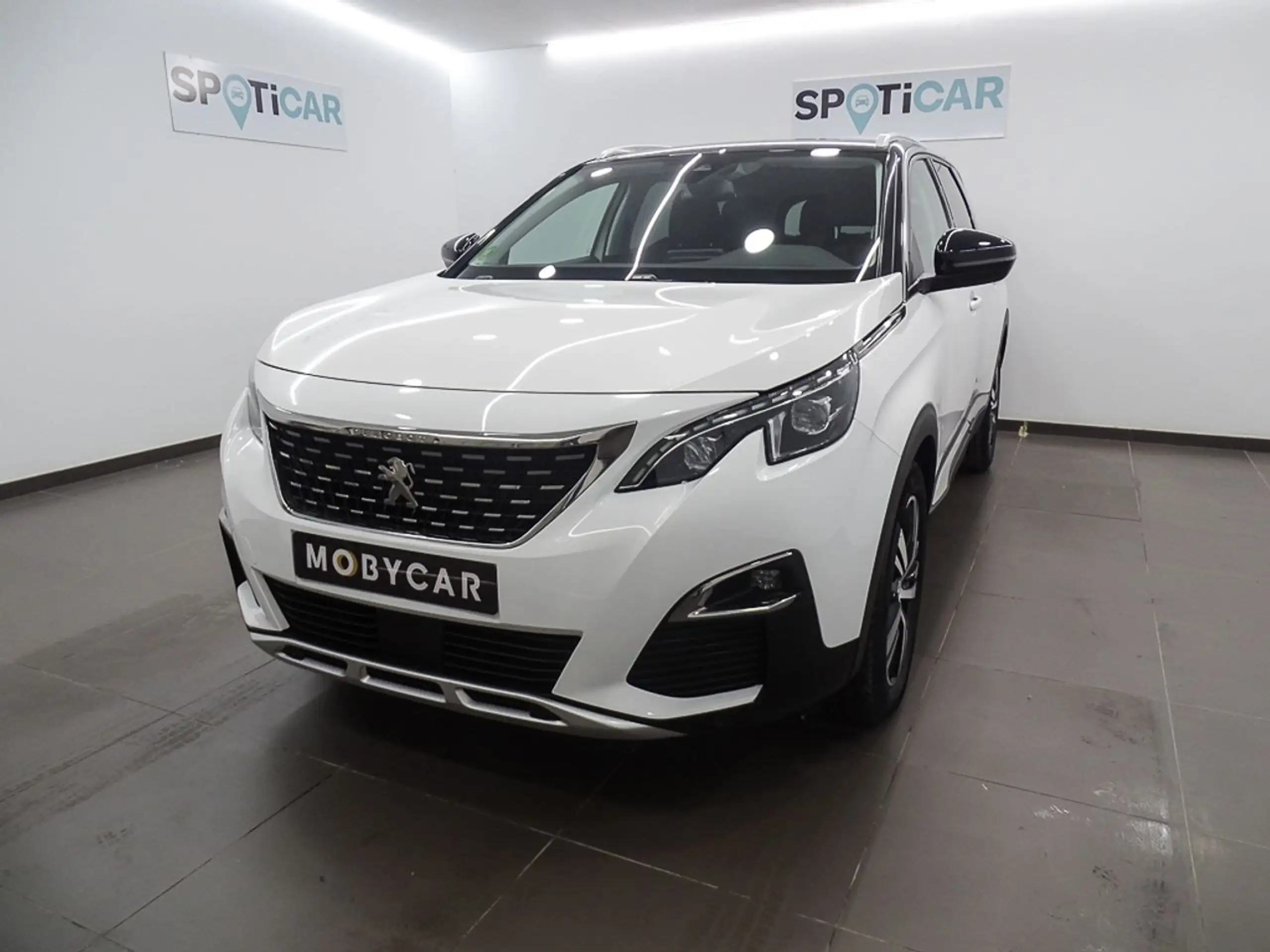 Peugeot 5008 2020