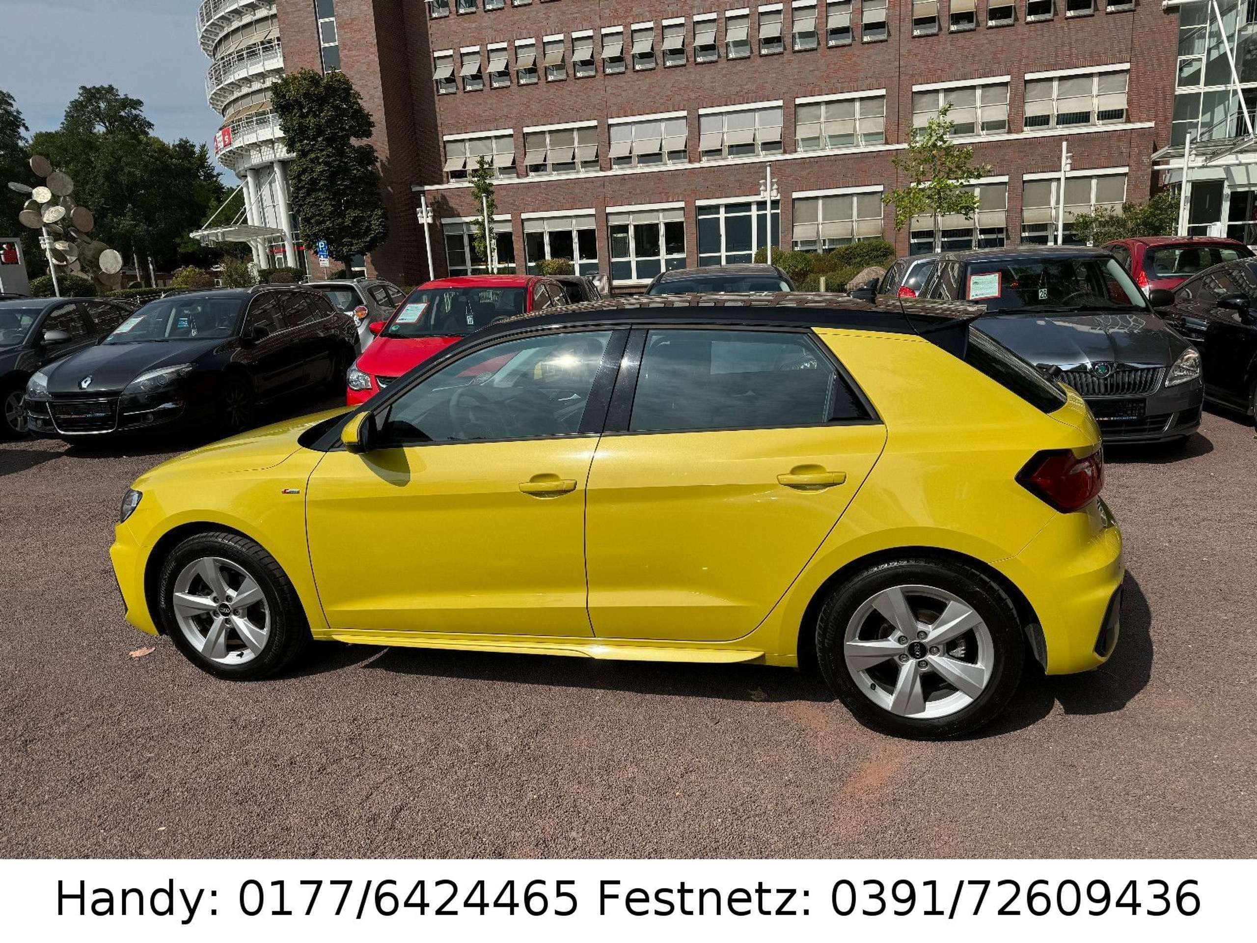 Audi - A1