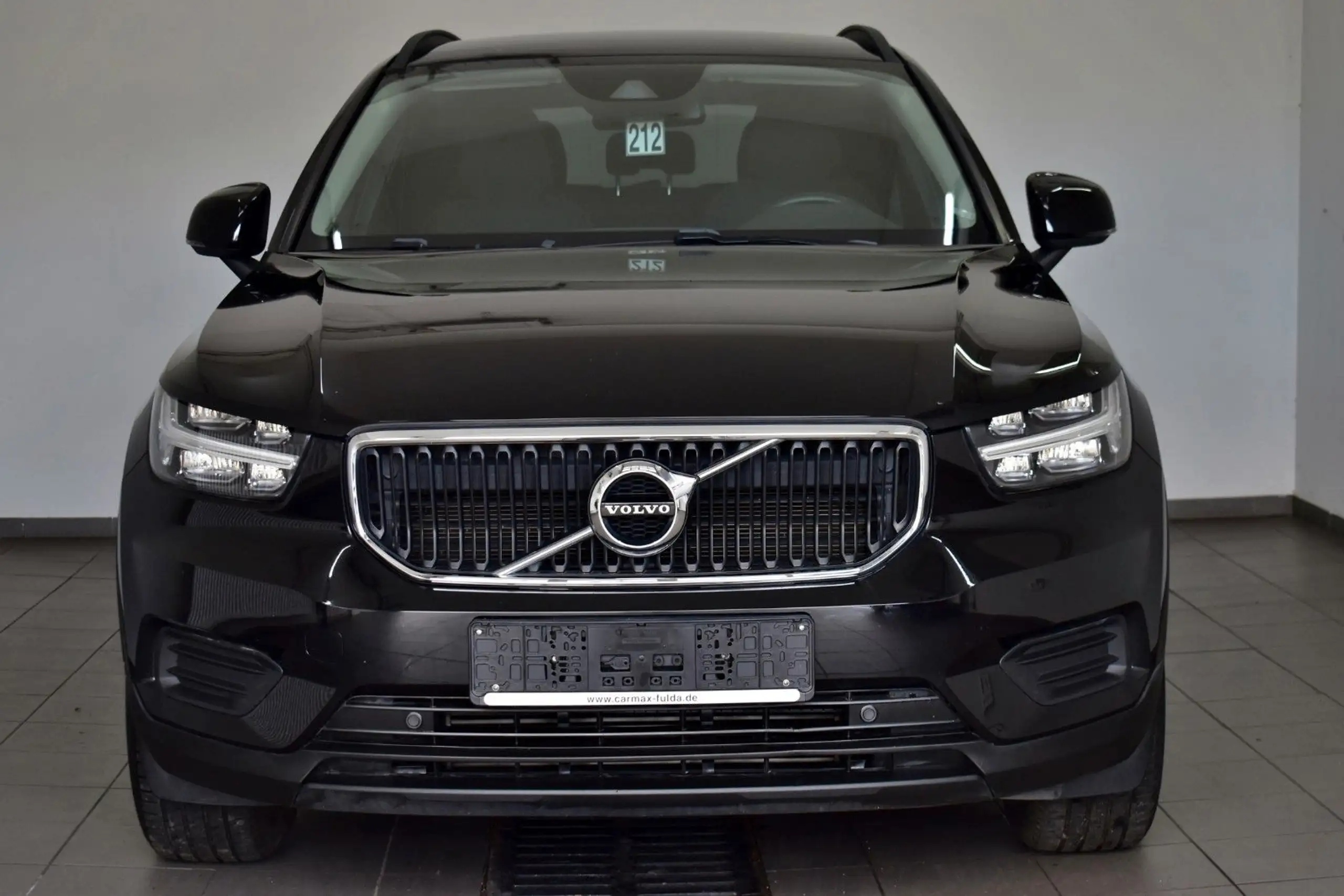 Volvo - XC40