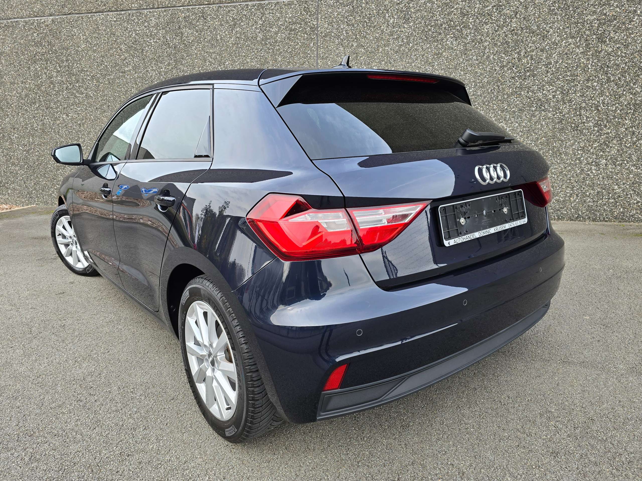 Audi - A1