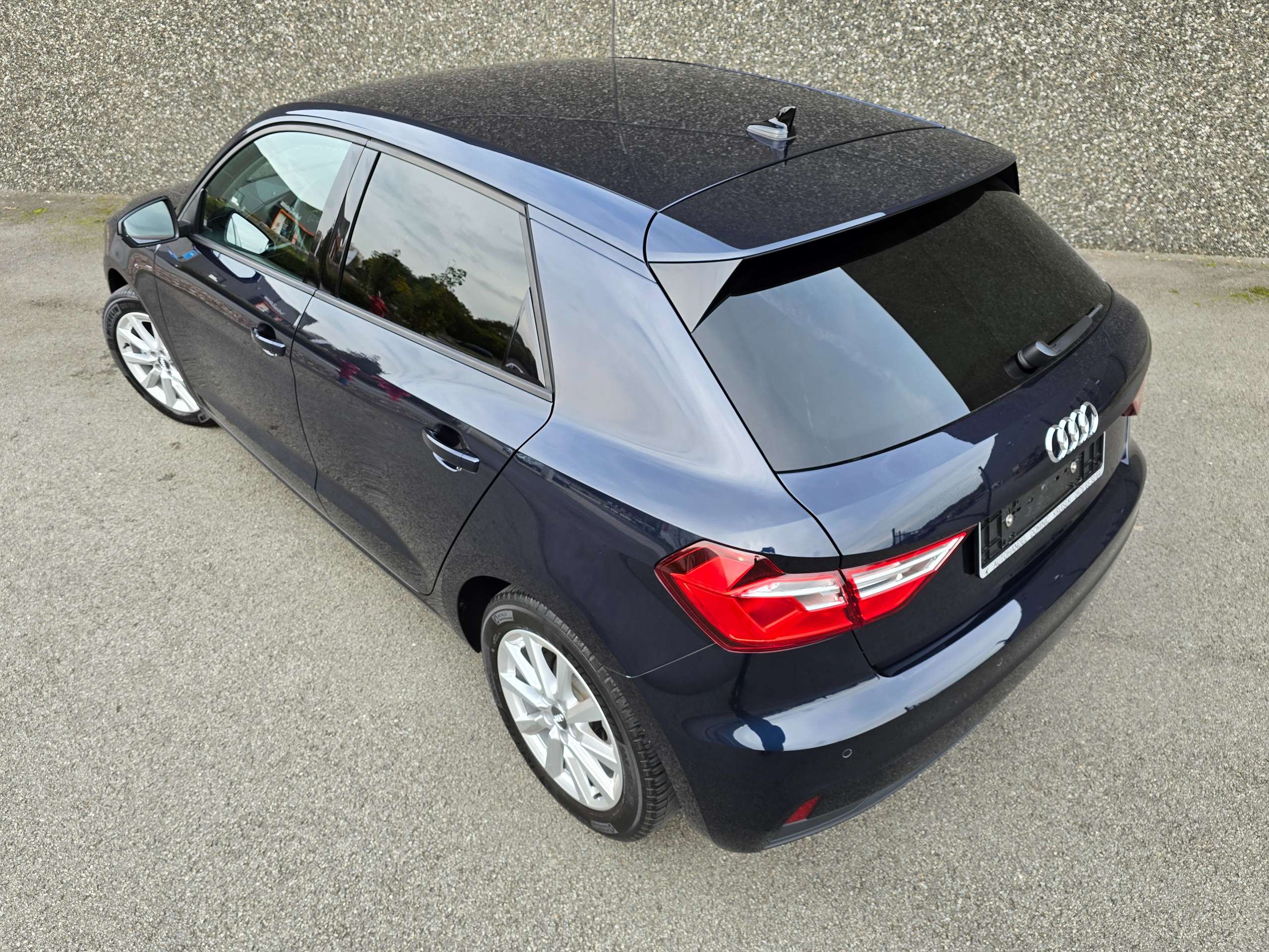 Audi - A1