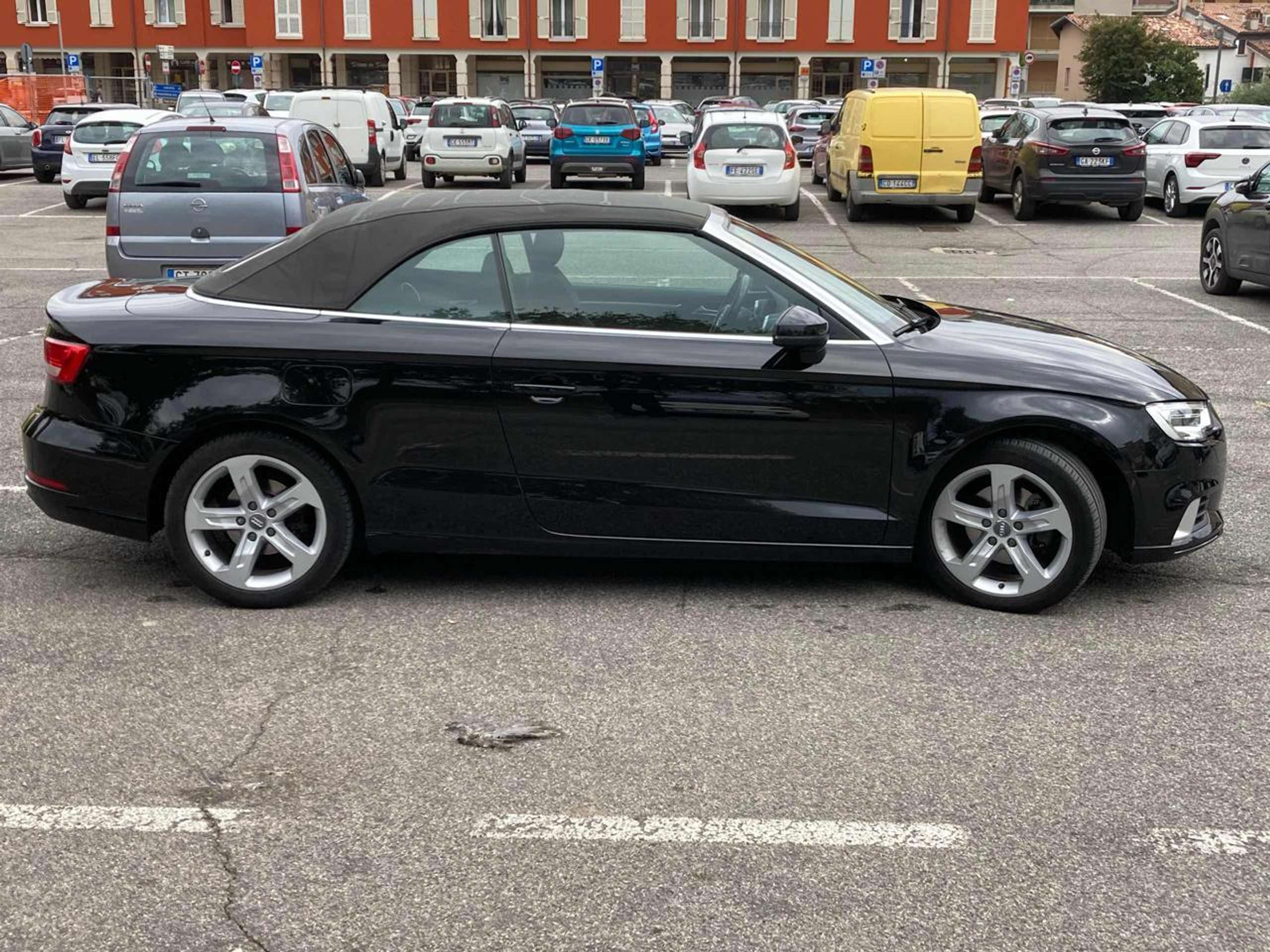 Audi - A3