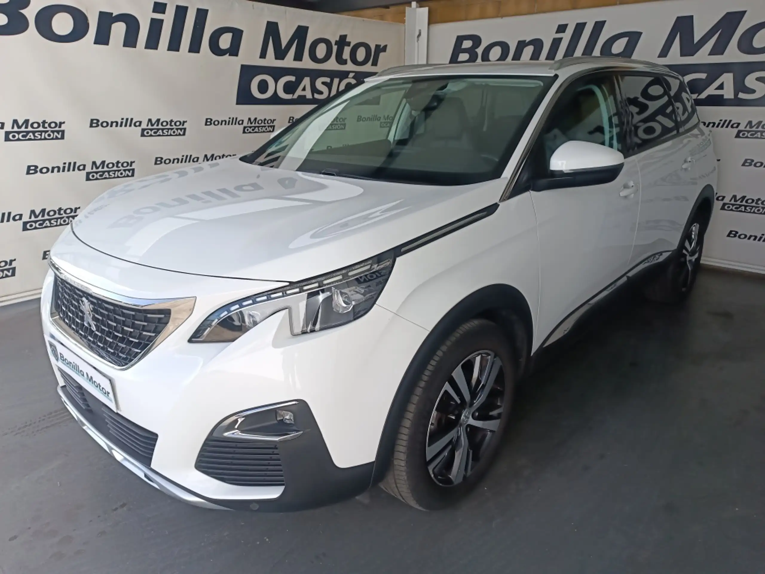 Peugeot 5008 2020