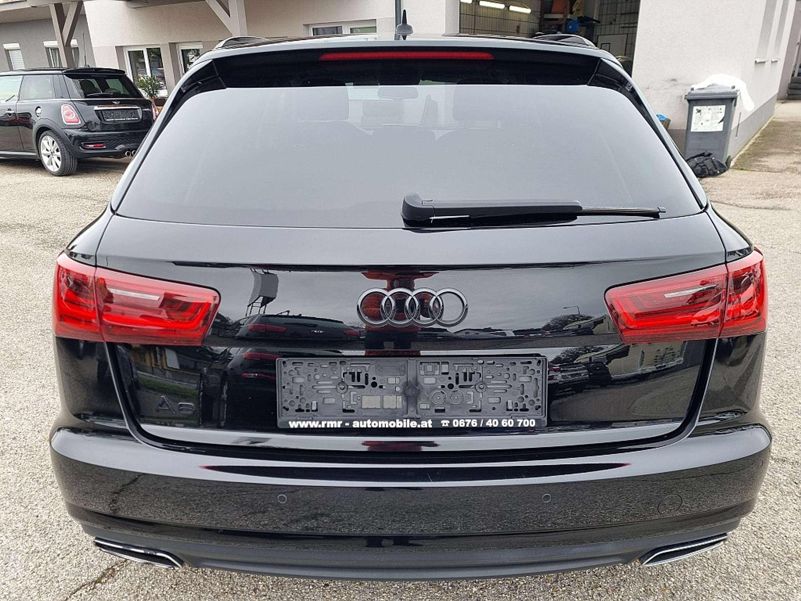 Audi - A6