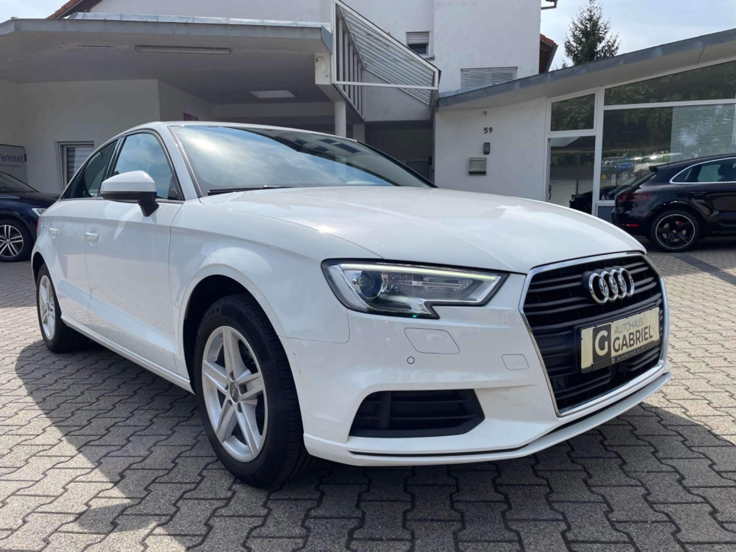 Audi - A3