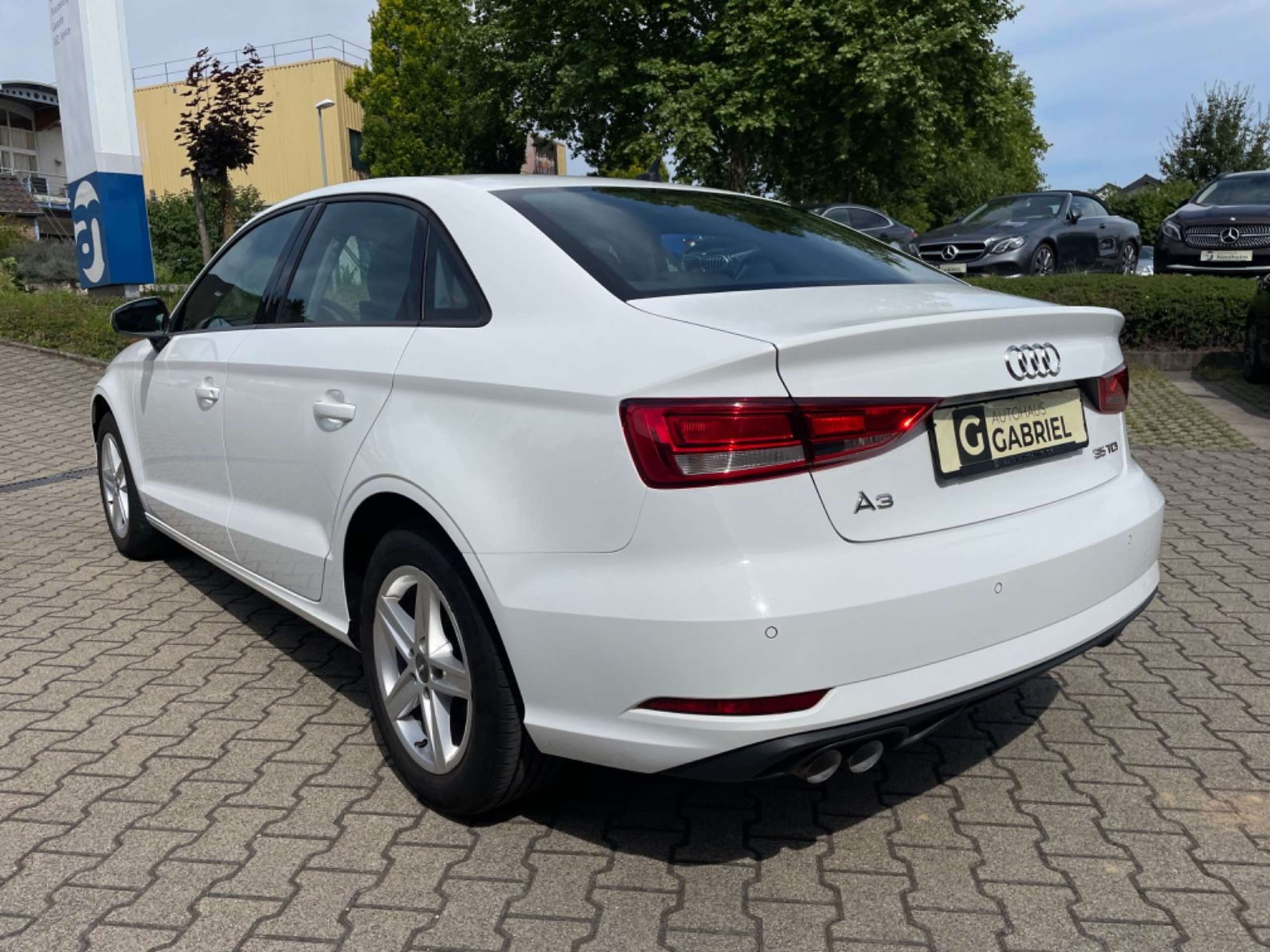 Audi - A3