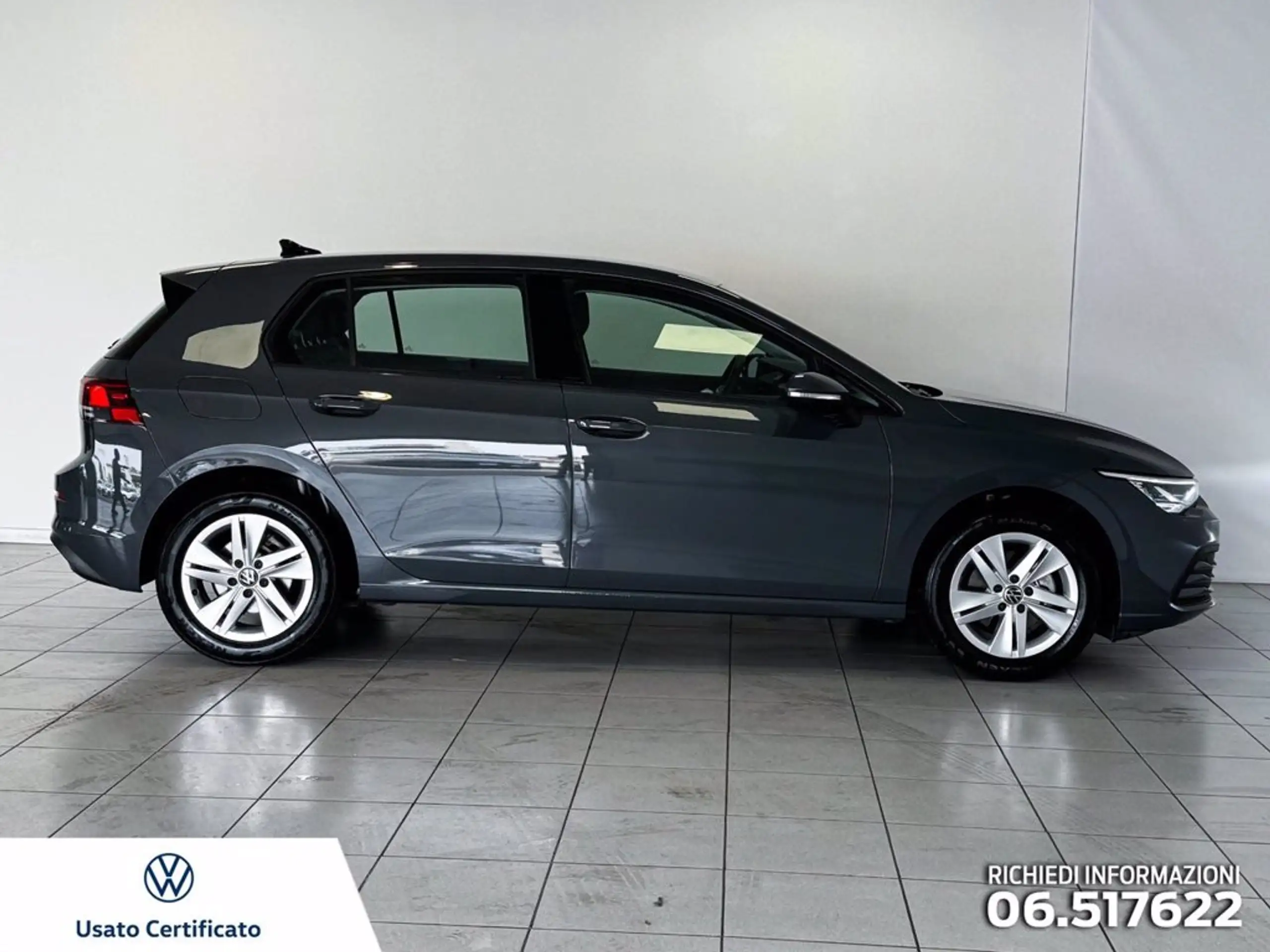 Volkswagen - Golf