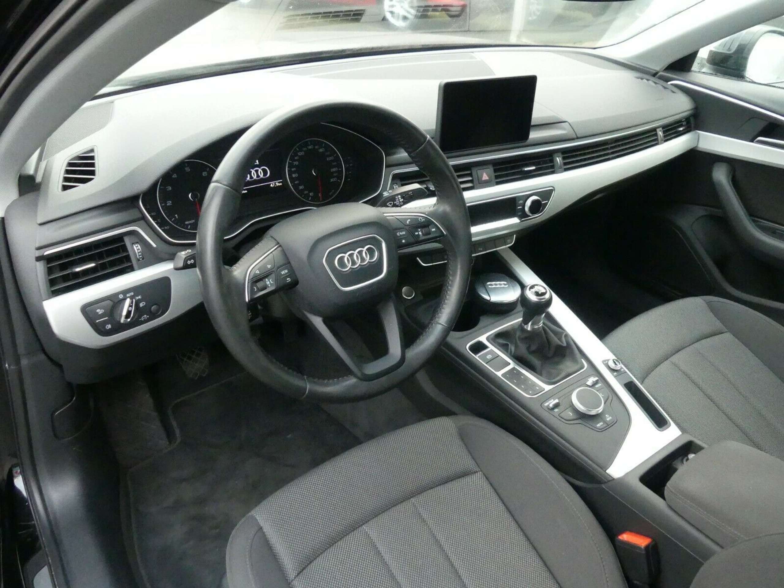 Audi - A4