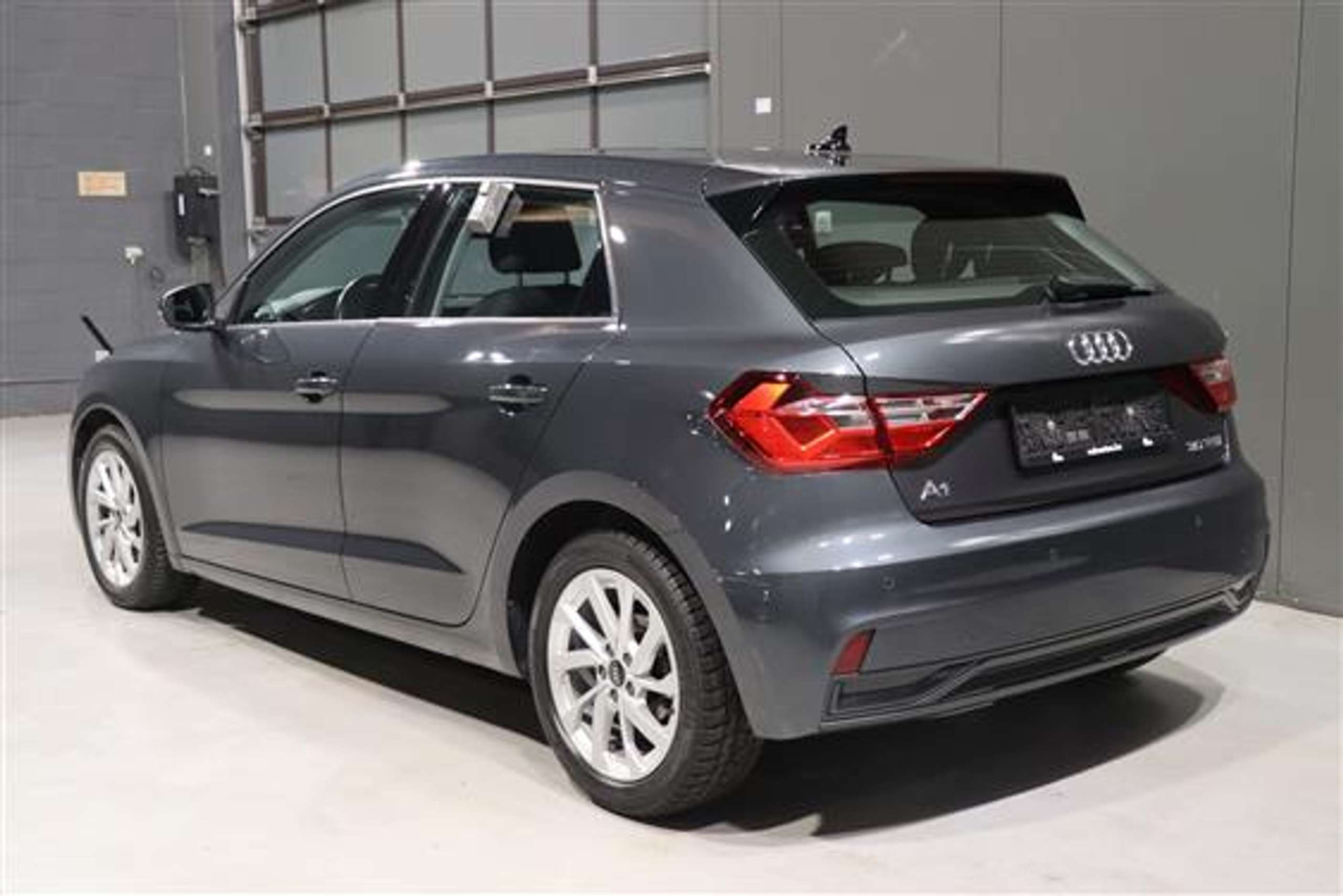 Audi - A1