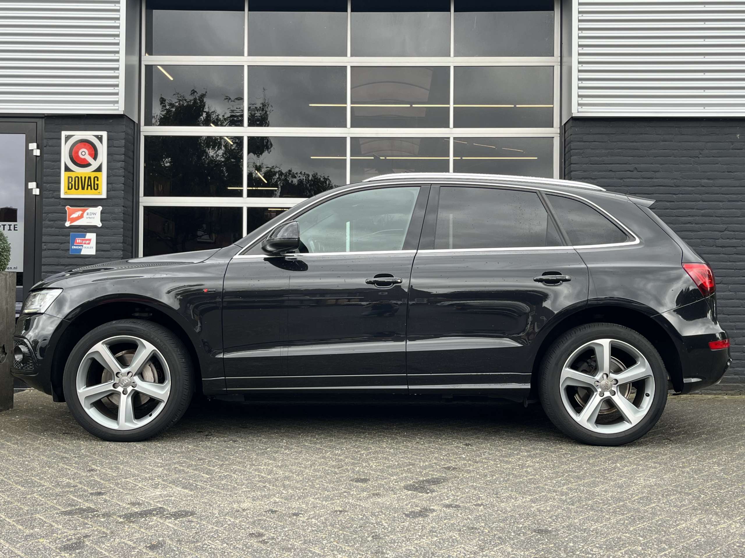 Audi - Q5