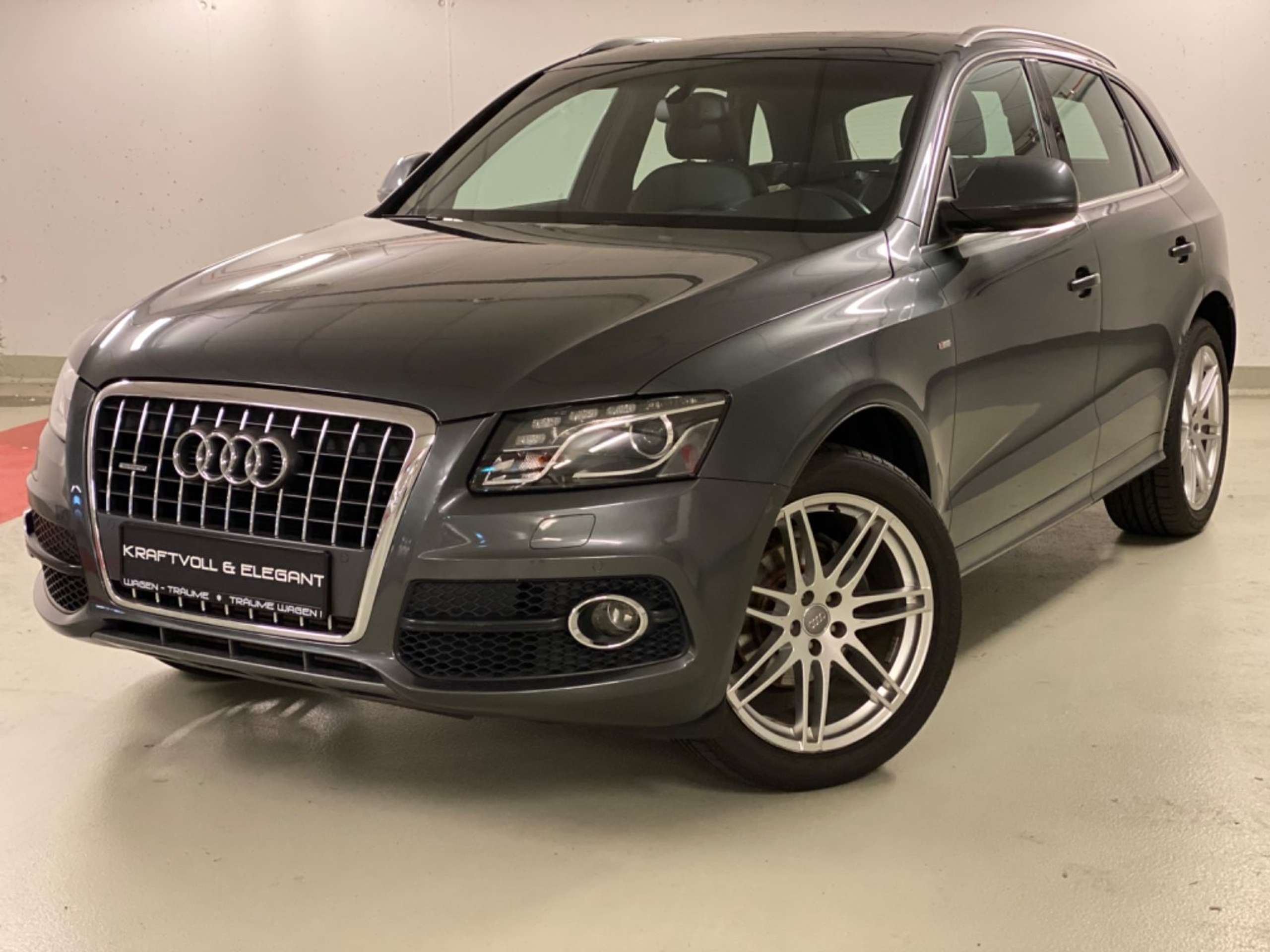 Audi - Q5