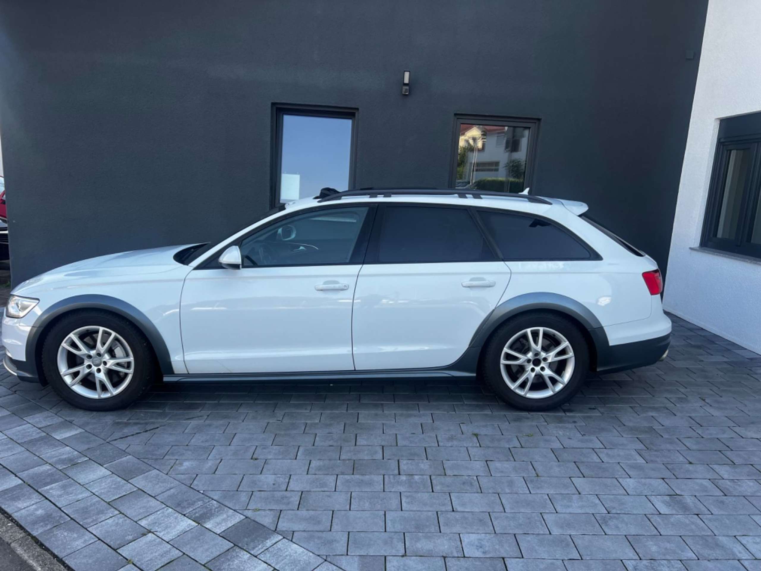 Audi - A6 allroad