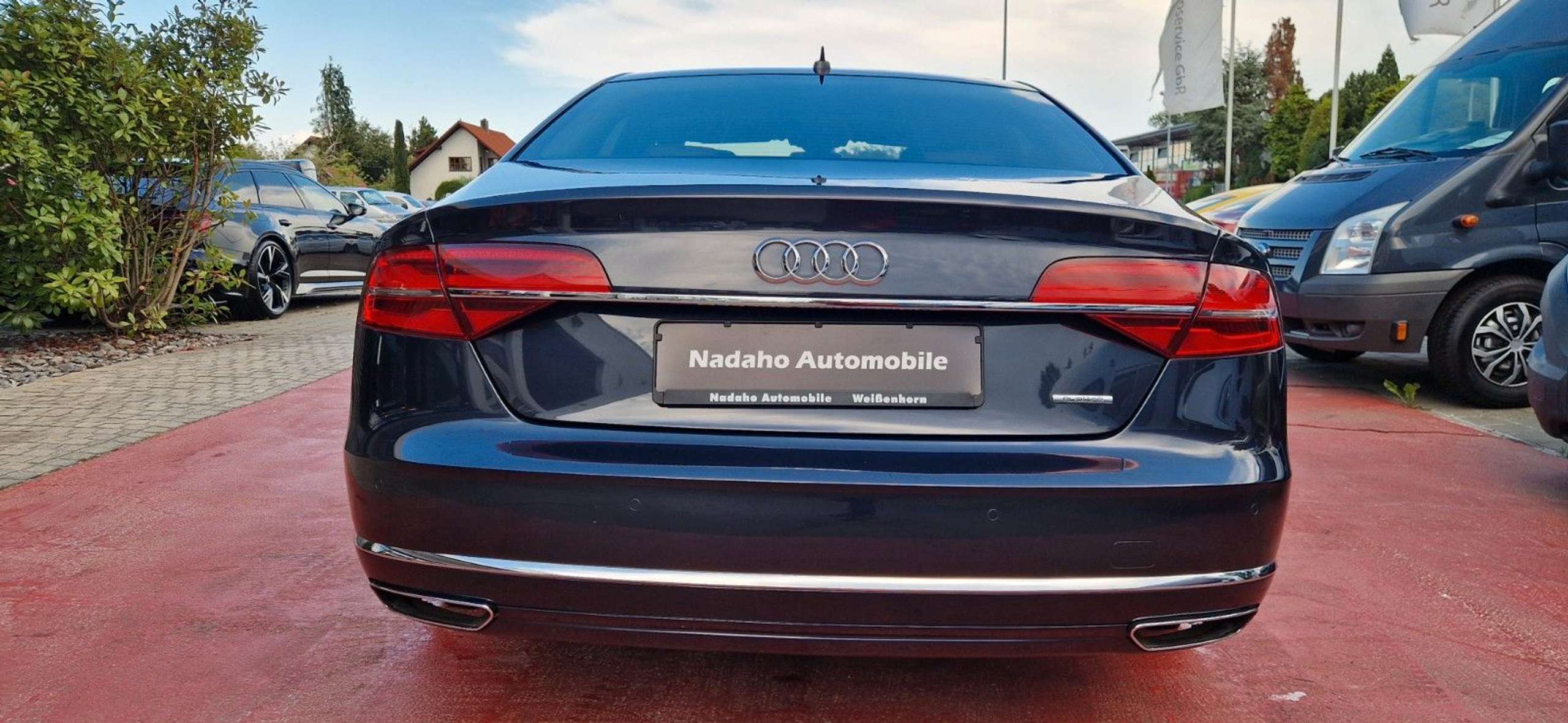 Audi - A8