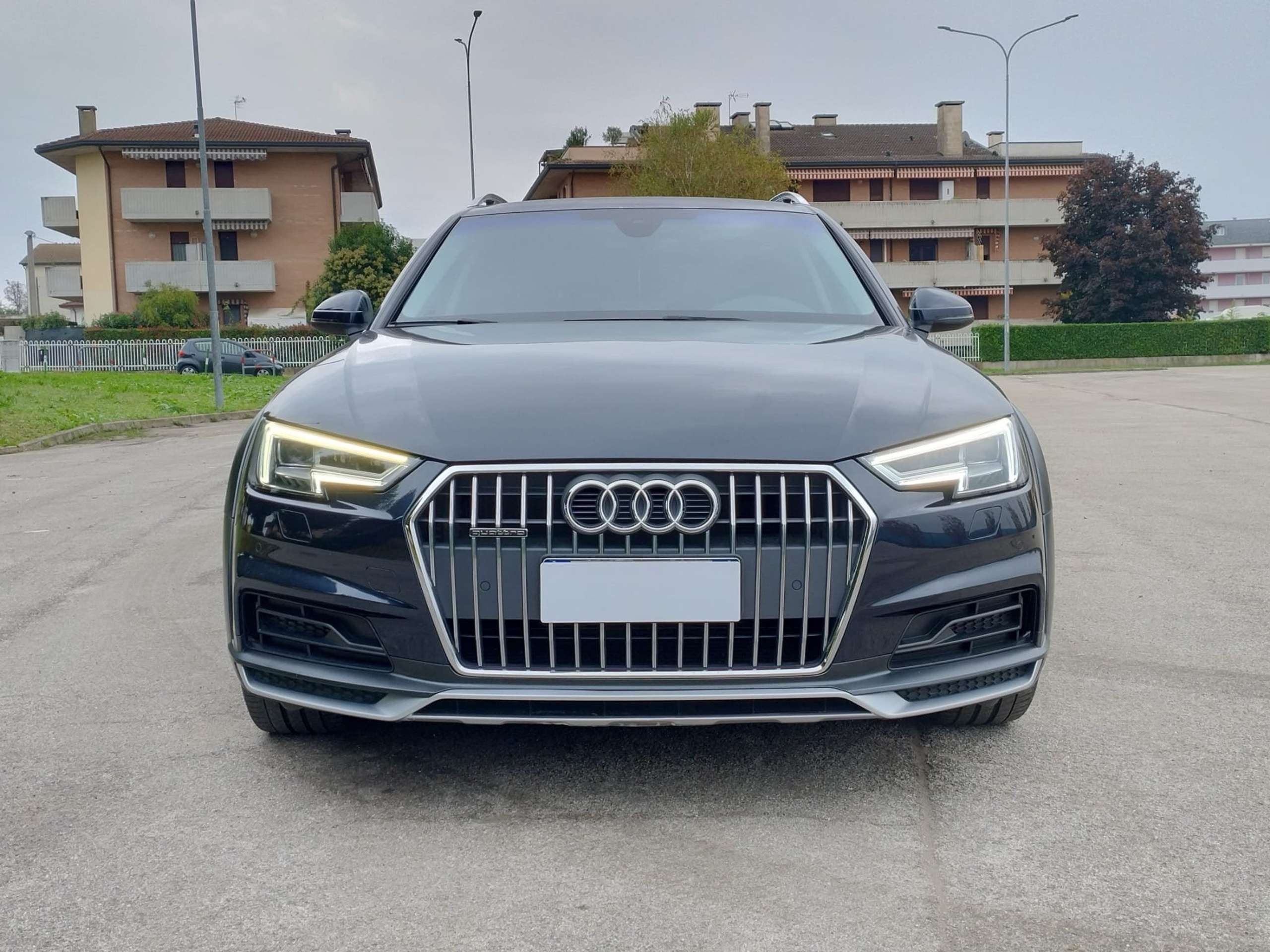 Audi - A4 allroad