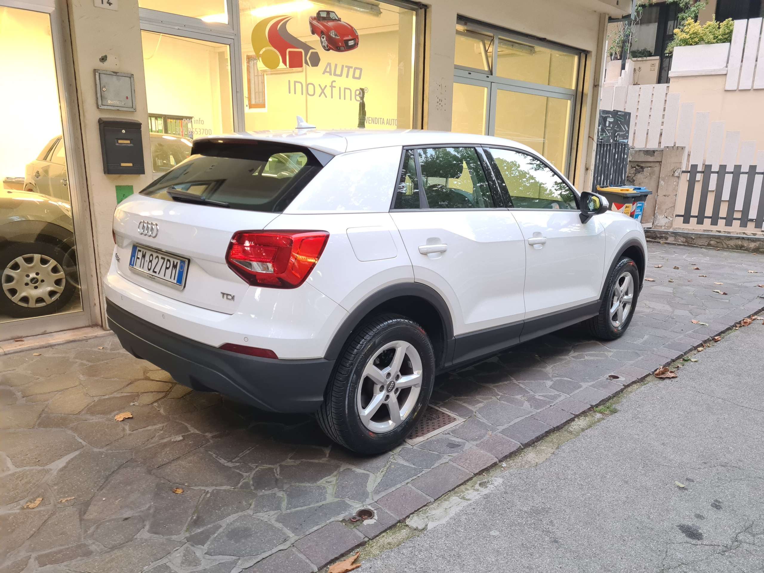 Audi - Q2