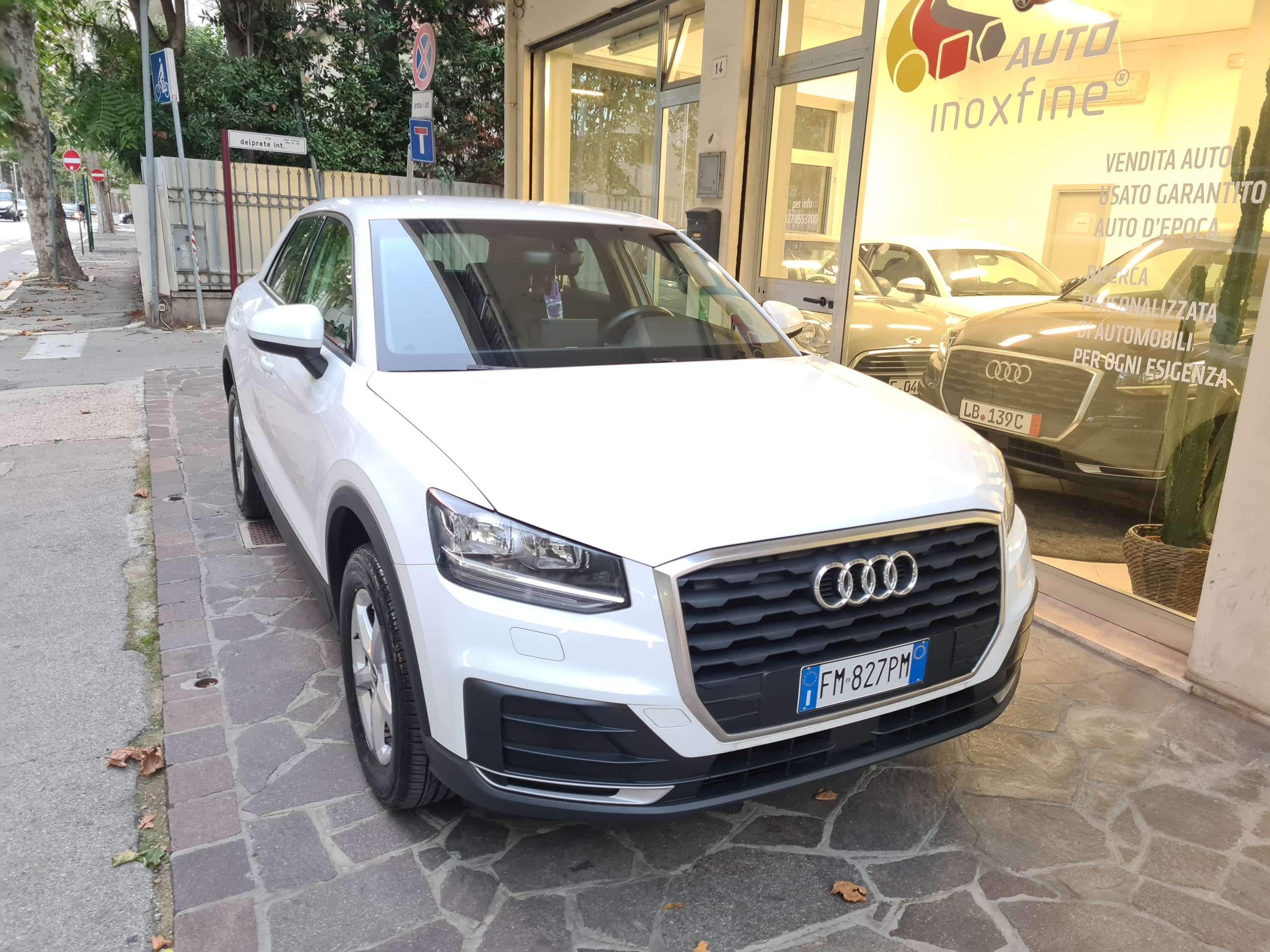 Audi - Q2