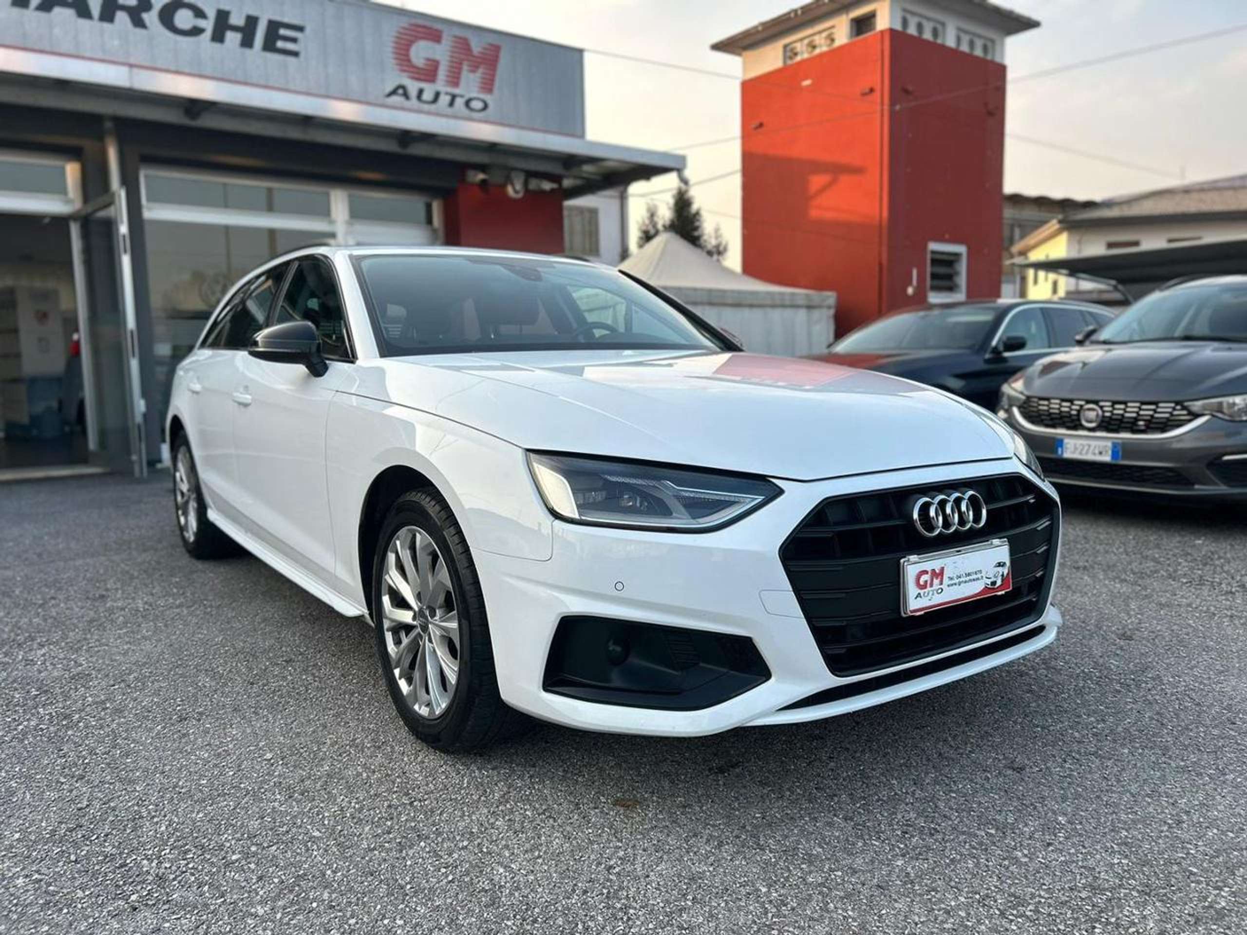 Audi - A4