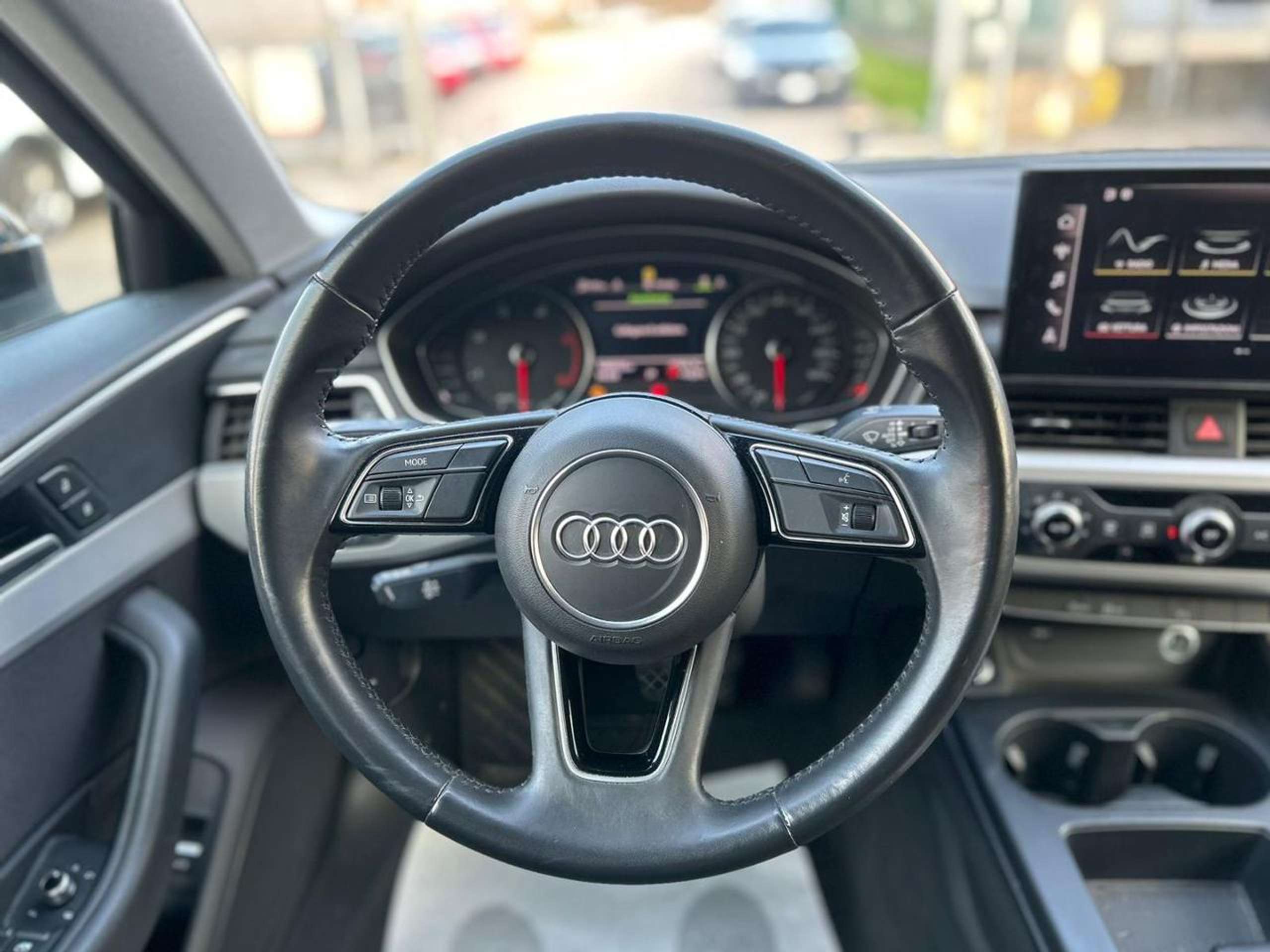 Audi - A4