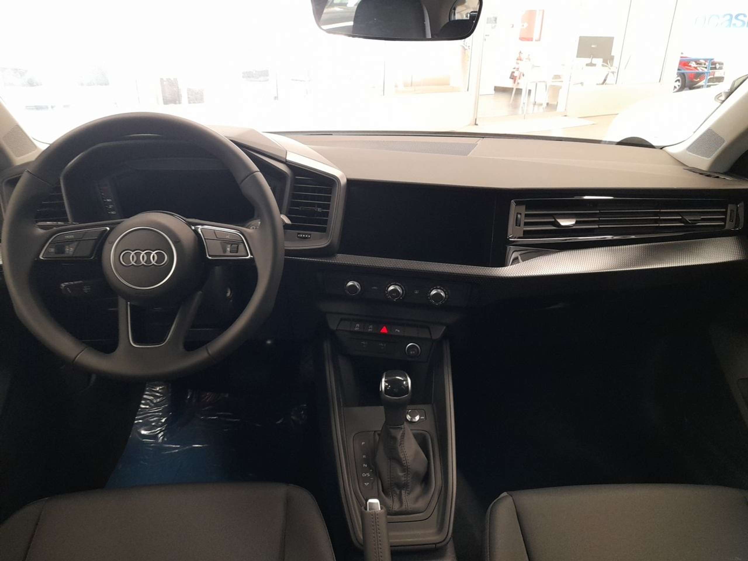 Audi - A1