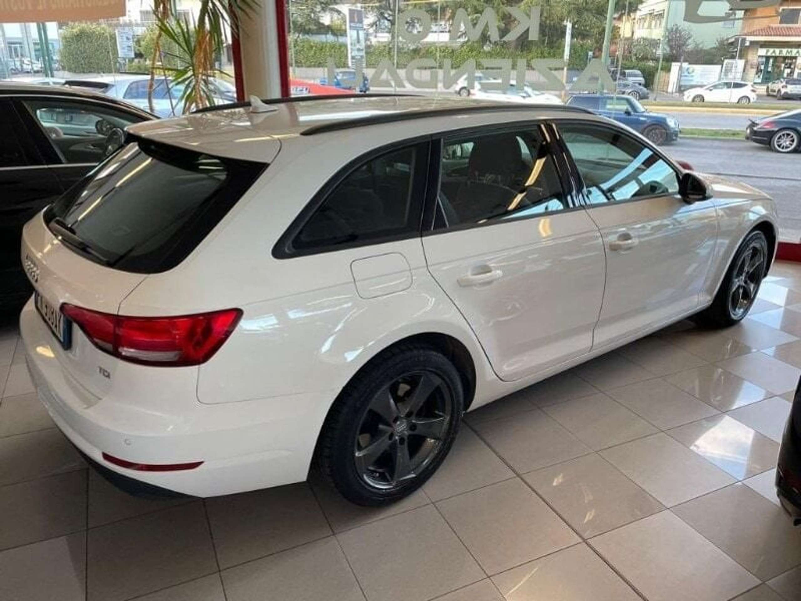 Audi - A4