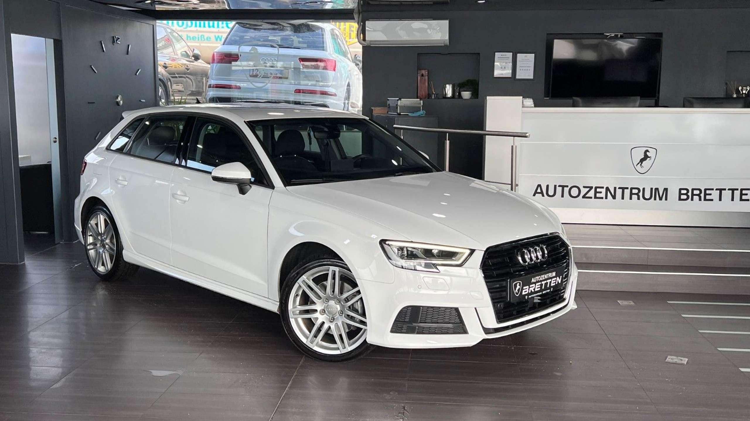 Audi - A3