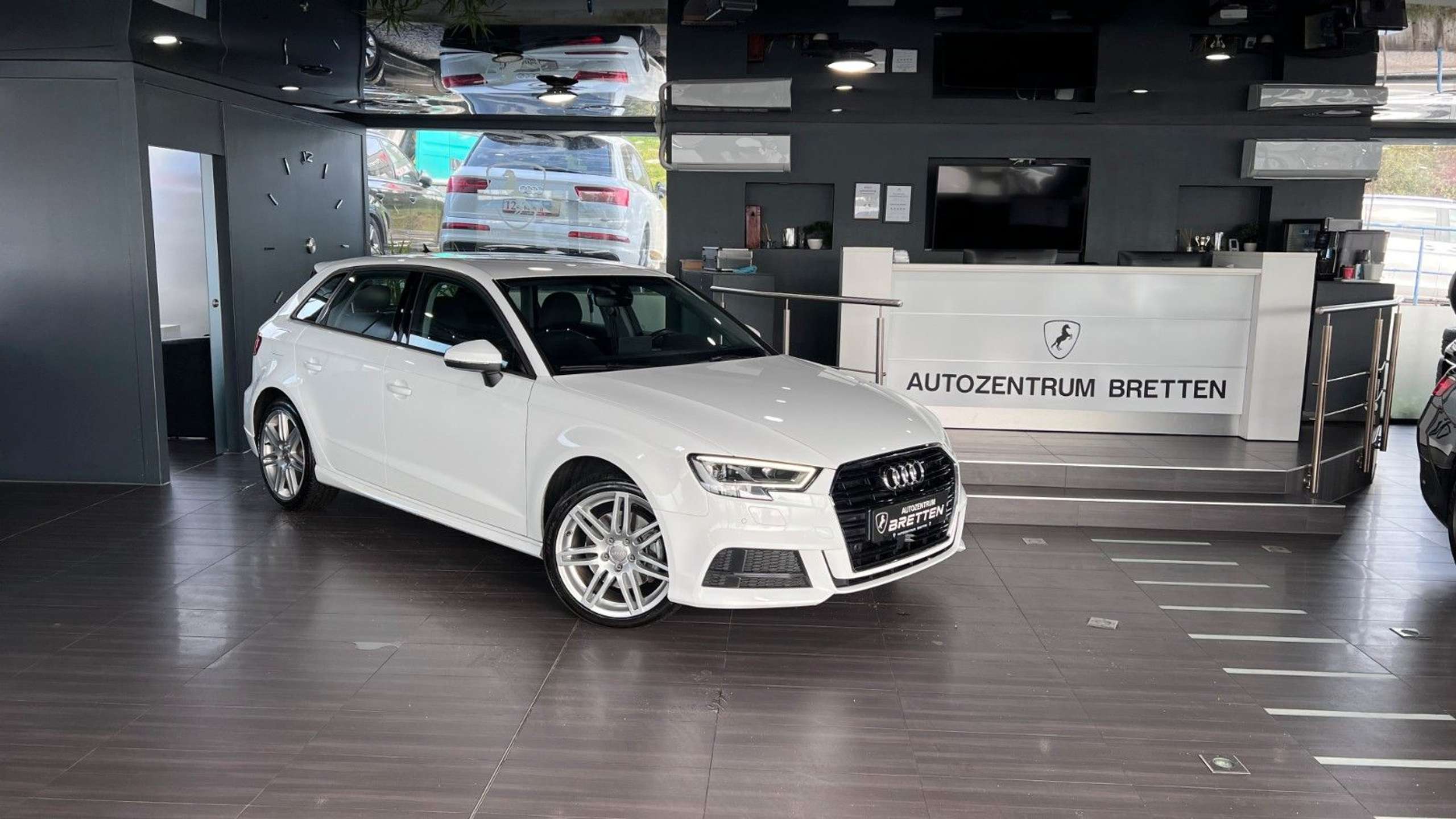 Audi - A3